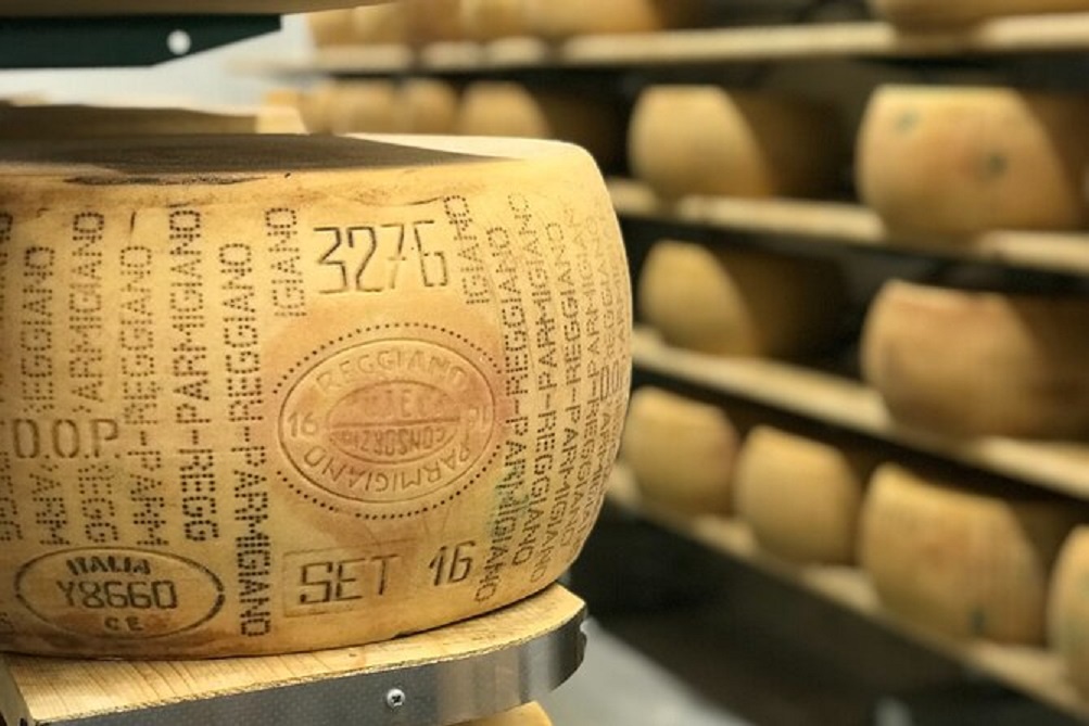 The Rich Flavor of Parmigiano Reggiano: A Cheese Lover's Delight