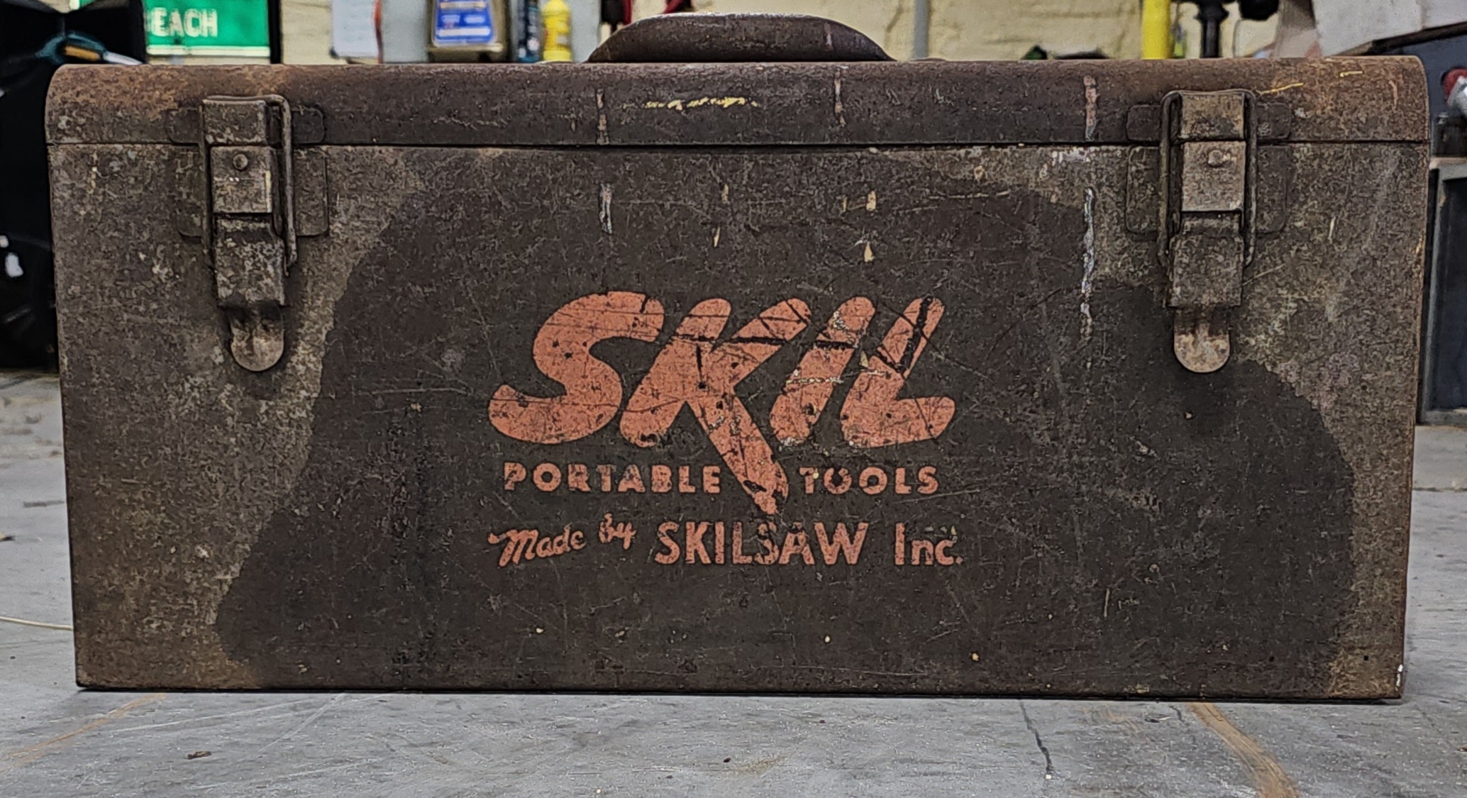 Vintage Vibes: The Late 1940s Skilsaw Model 77