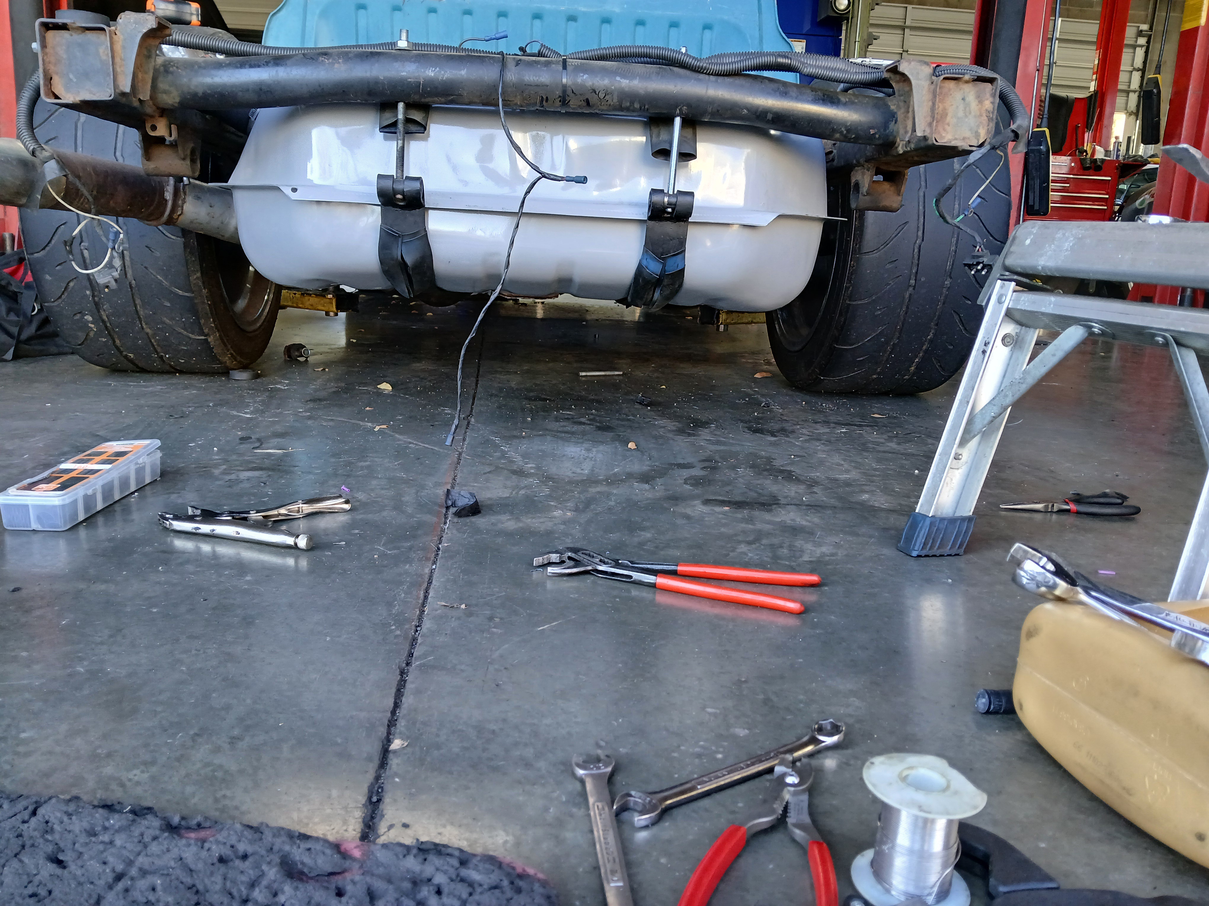 Upgrades for #Superterd: New Gas Tank and Panhard Bar