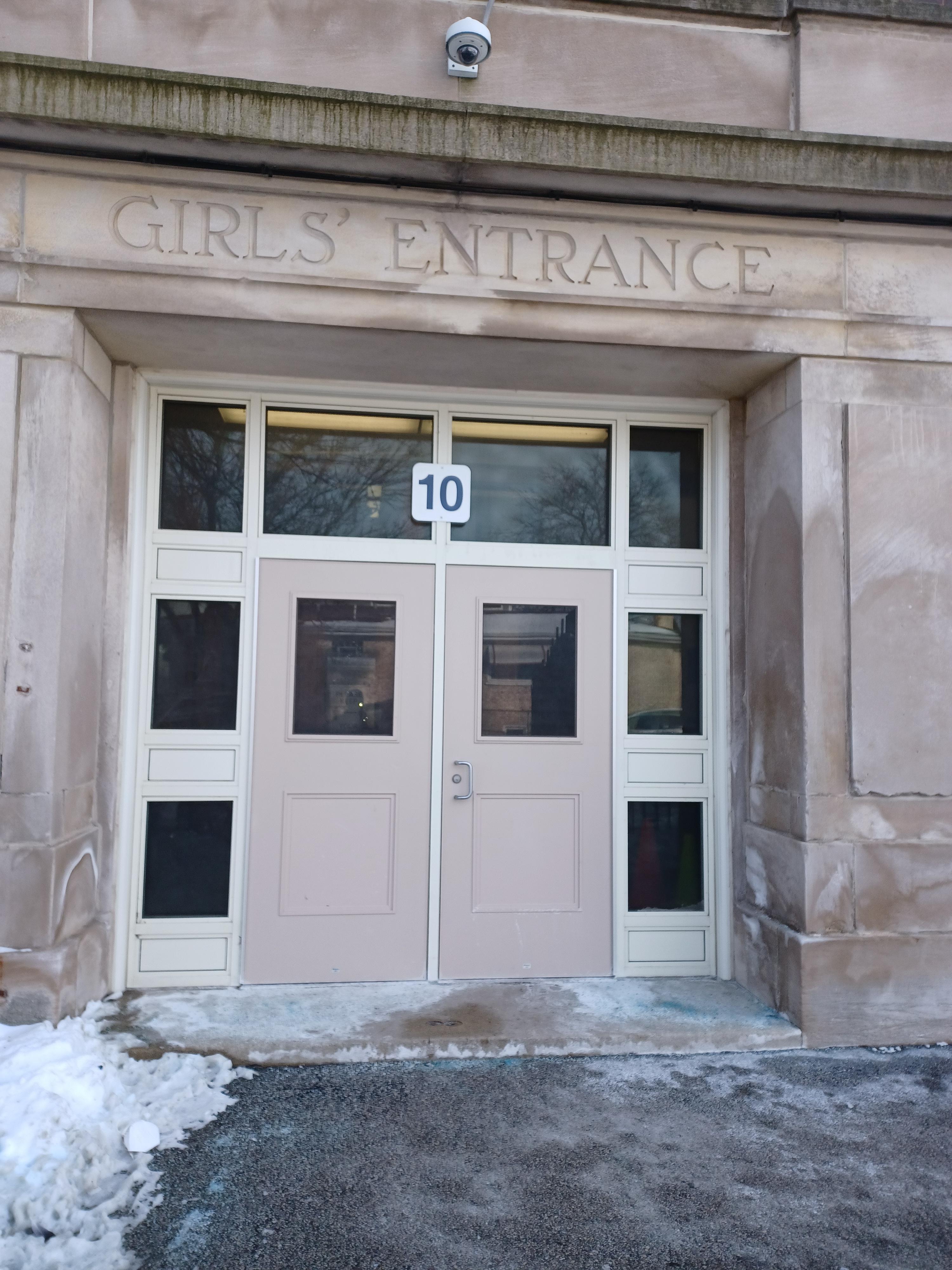 Old School Charm: Gendered Entrances in New York