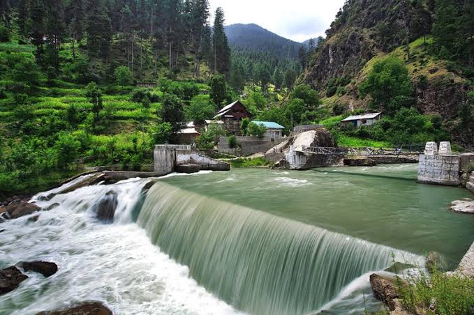 Exploring the Breathtaking Neelam Valley