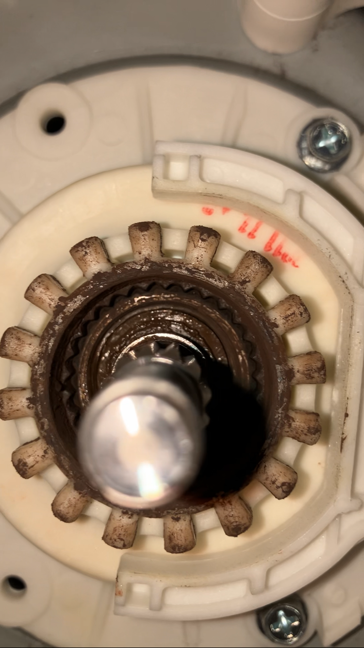 The Rusty LG Washer Rotor Assembly: A Close-Up