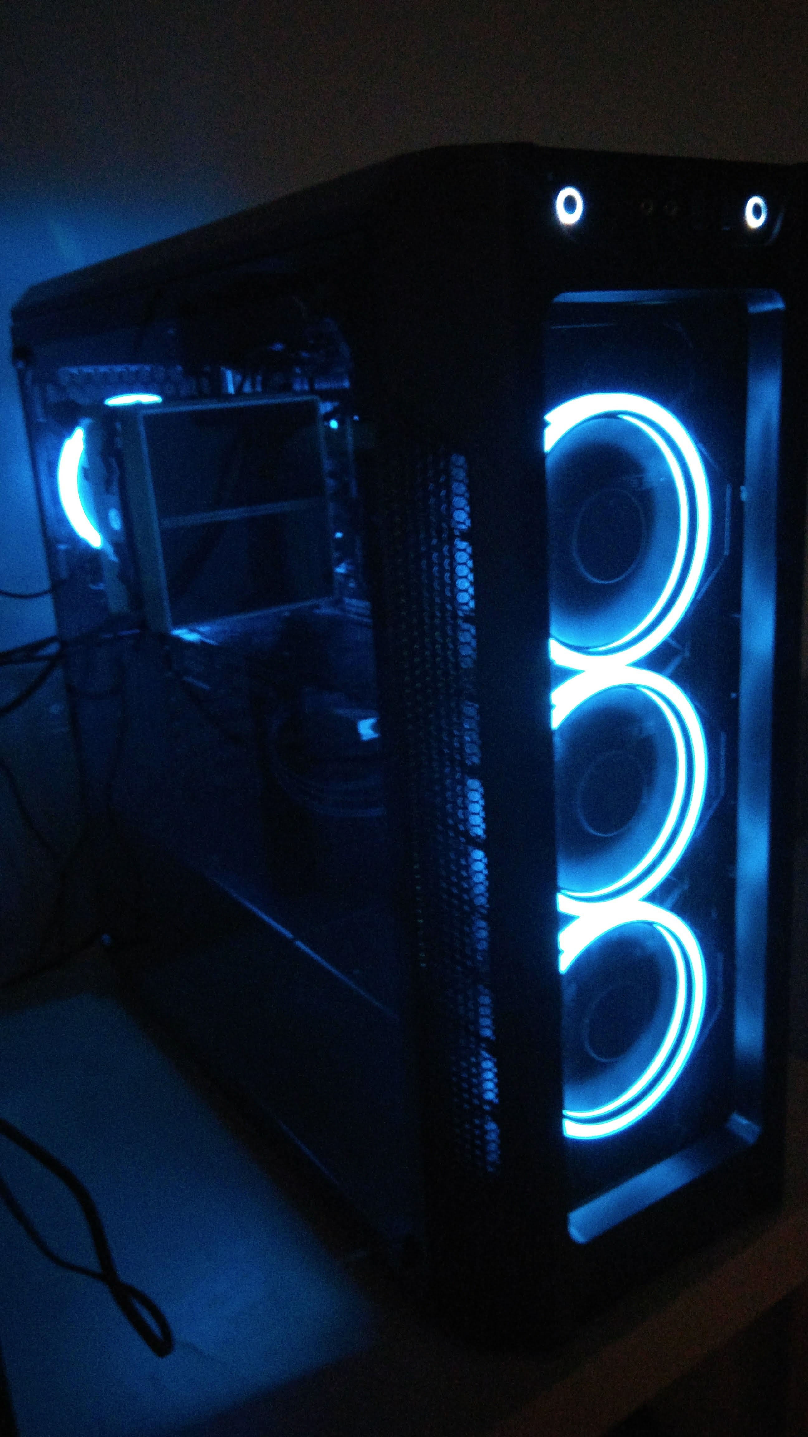 Progress on my hobby build: Stuck in a loop with the same three colors since 2019