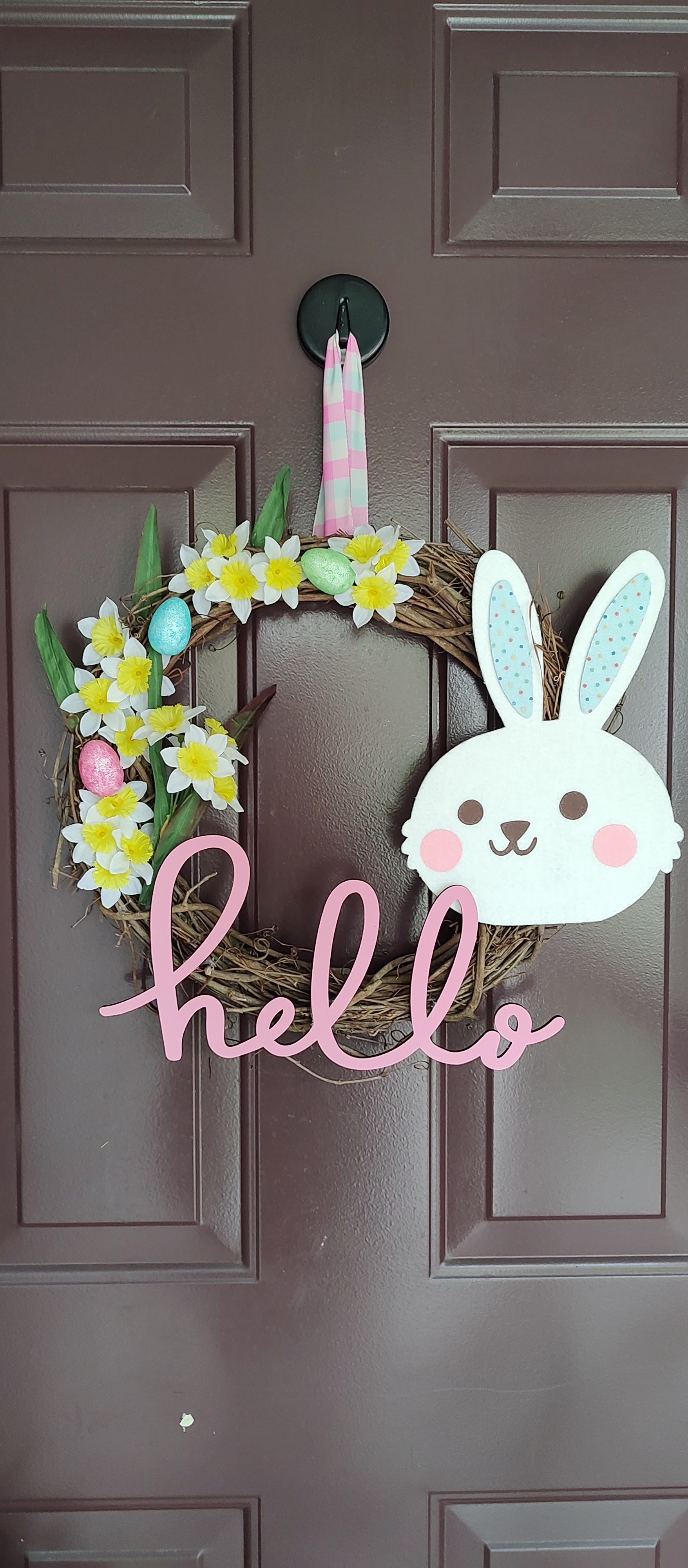 Beautiful Easter Wreath to Celebrate the Season