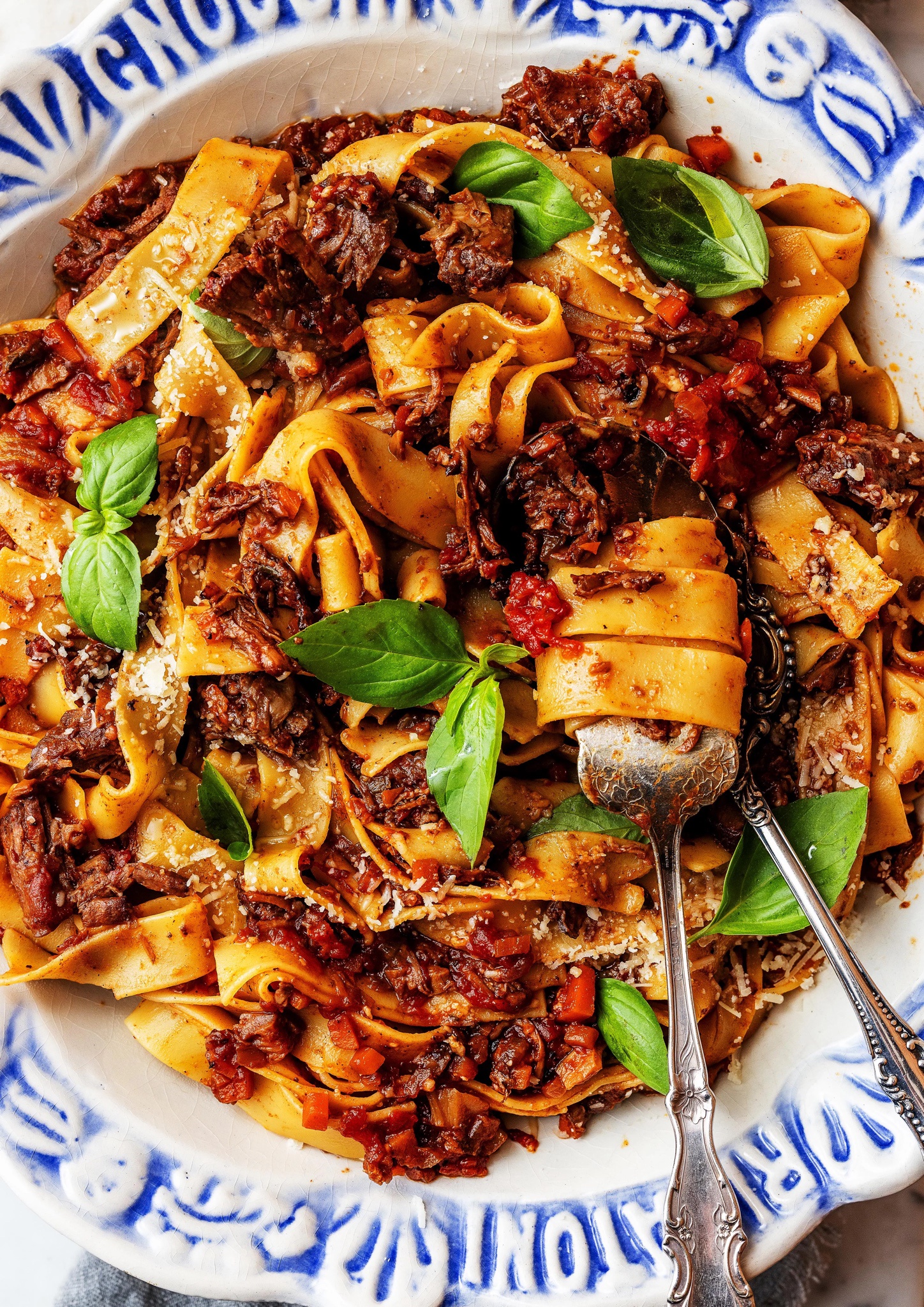 Il Tocco! Here’s the ultimate Genovese meat sauce recipe!