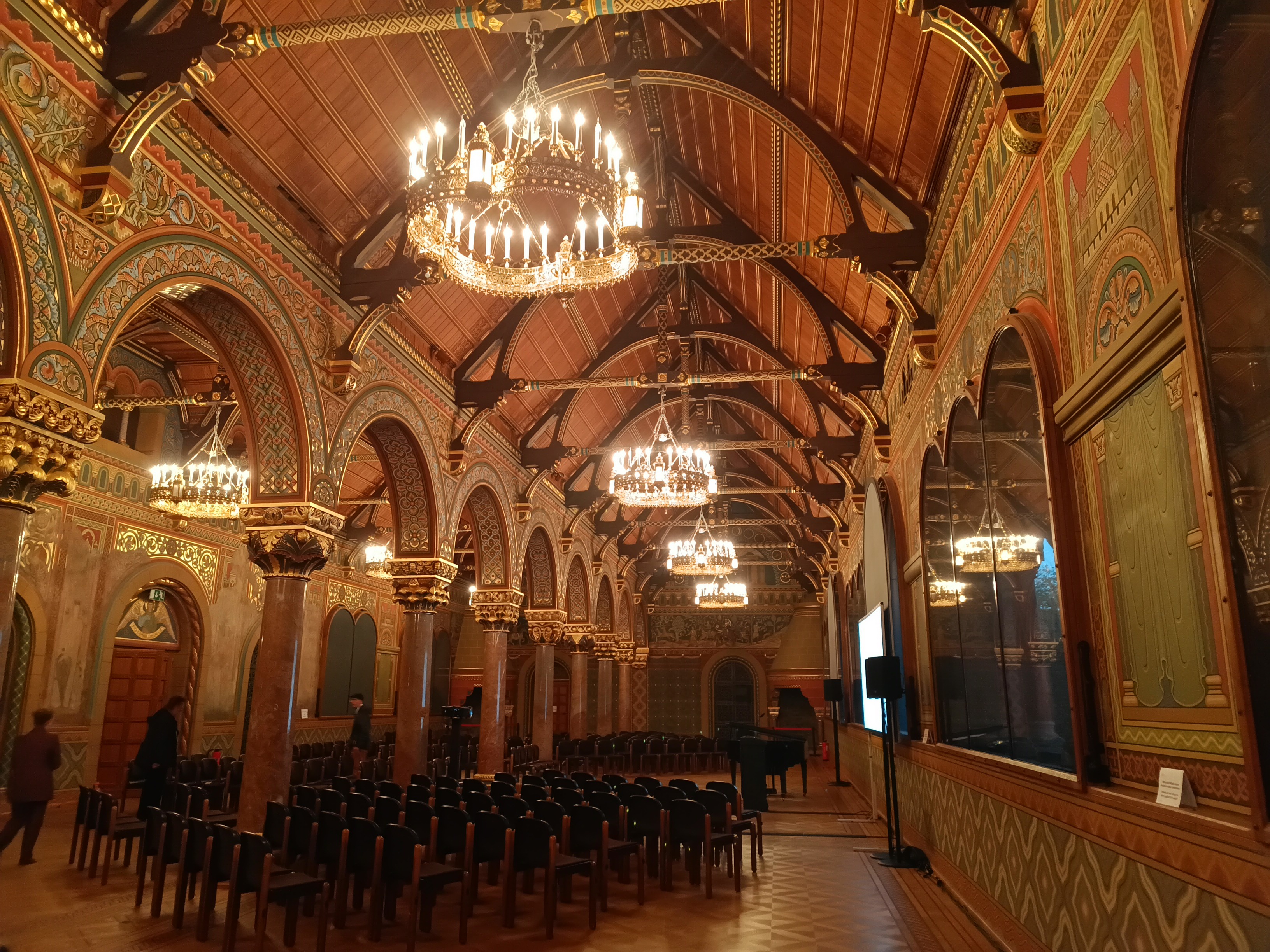 As a Live Sound Engineer, I Encountered a Beautiful Yet Historically Inaccurate Venue