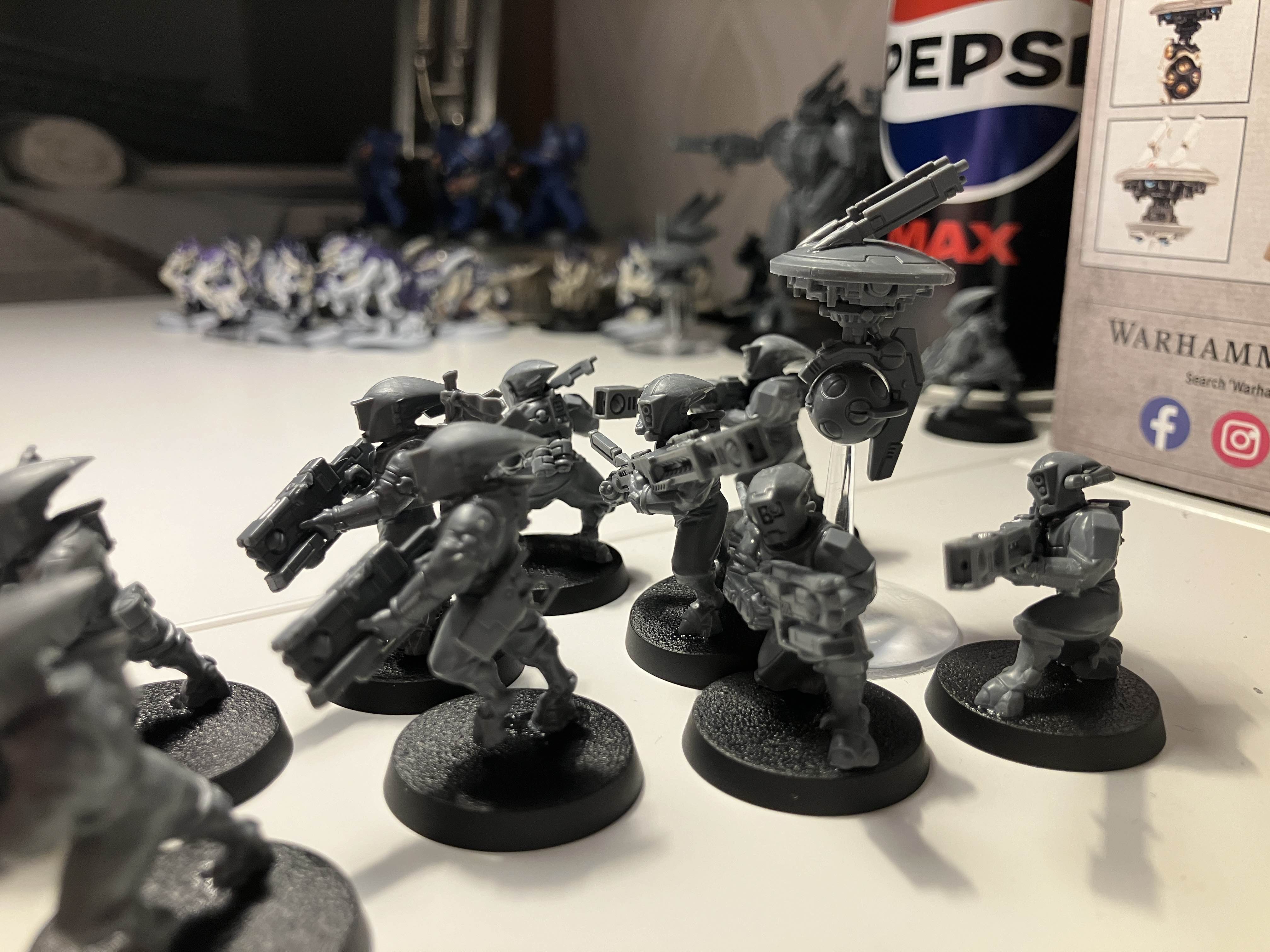 Warhammer 40k: T'au Empire Pathfinder Team - Almost Perfect, Just a Few Mold Lines Left