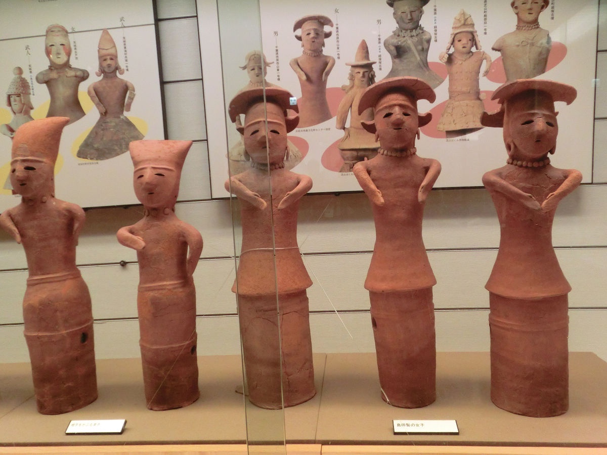 Exploring the National Museum of Japanese History - May 2015