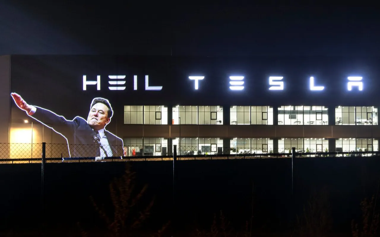 A glimpse of the German Tesla factory last night.