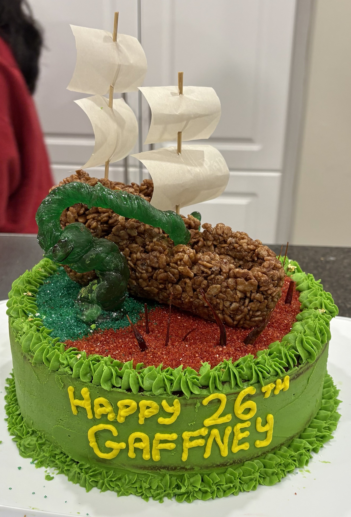 Tress Presents a Stunning Emerald Sea Birthday Cake