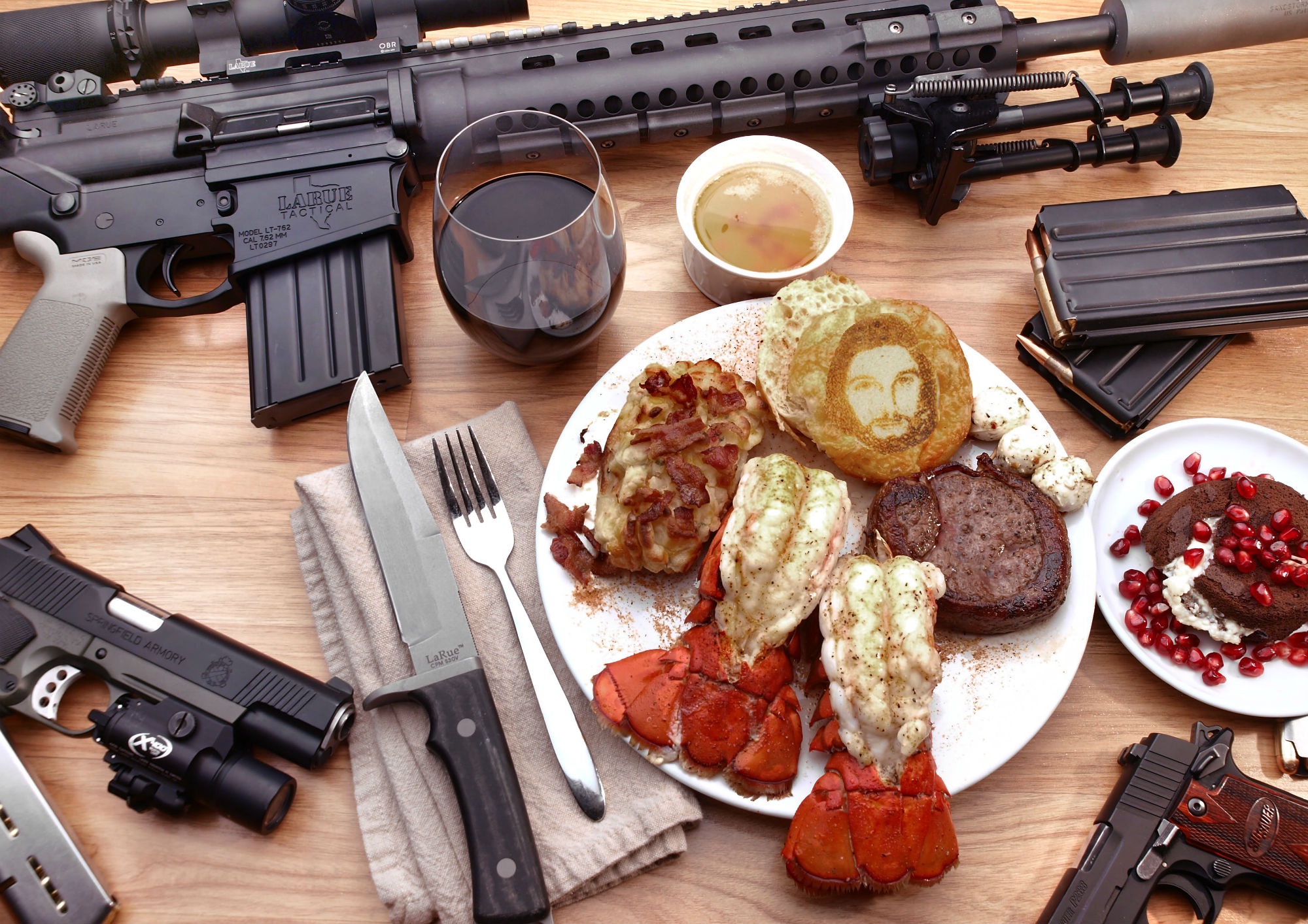 As a European, this is my vision of how Americans enjoy their lunch.