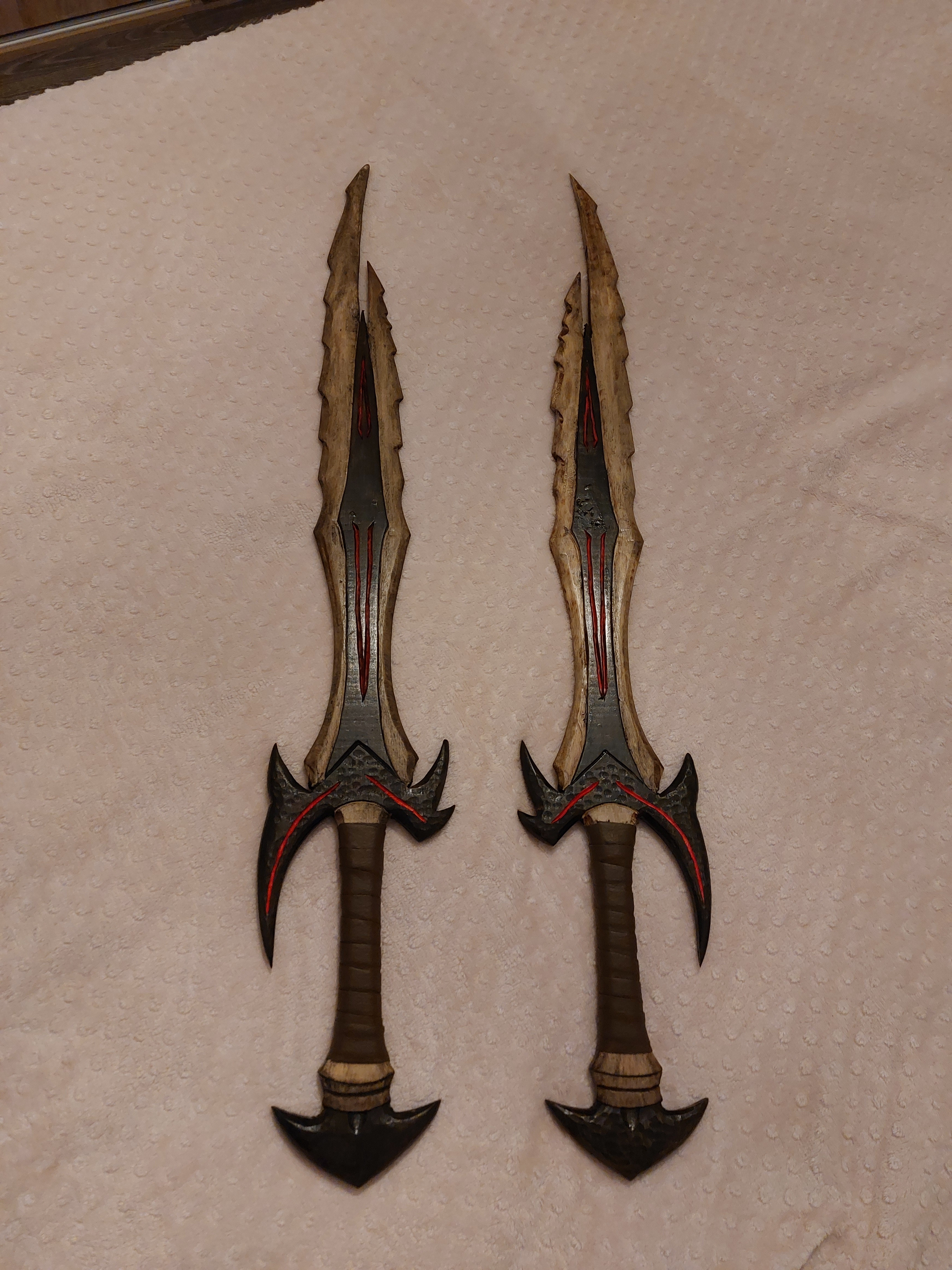 Mastering the Art of Crafting Daedric Greatswords