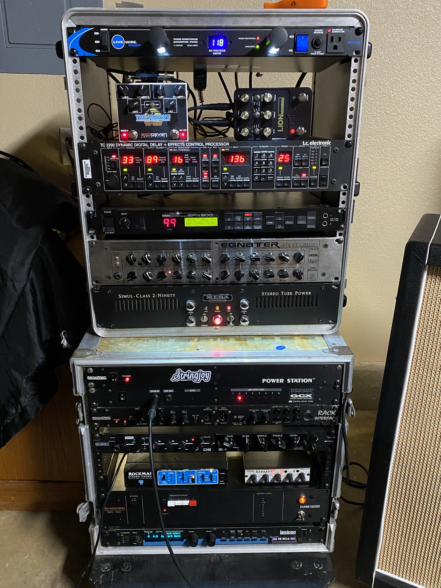 The Ultimate Guitar Rack for November 2024: Get Ready to Rock!