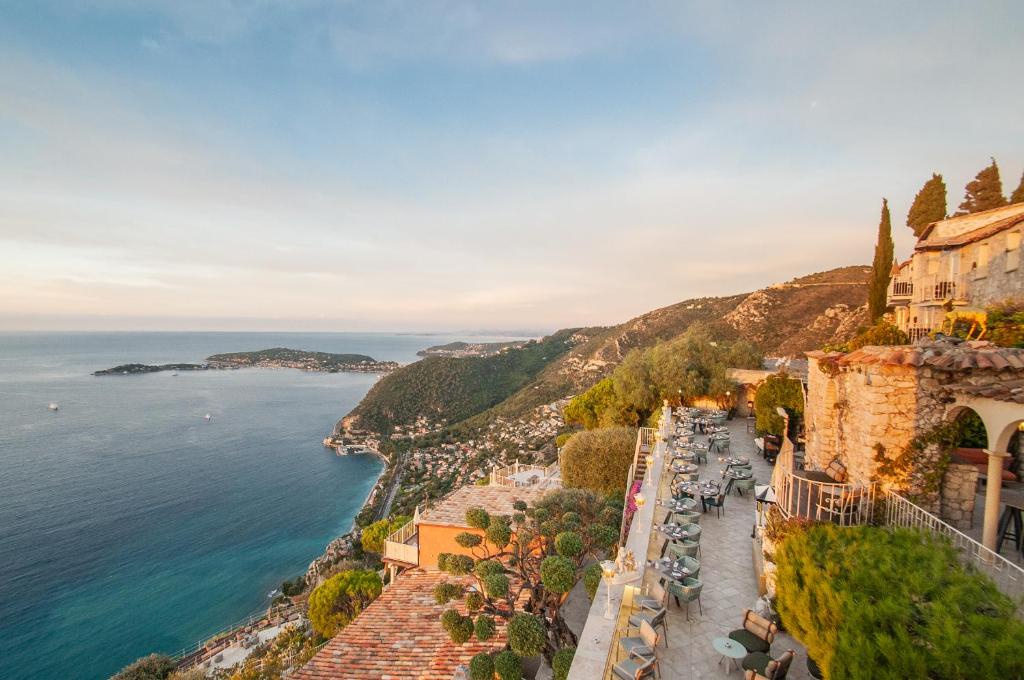 Eze: The Enigmatic Presence