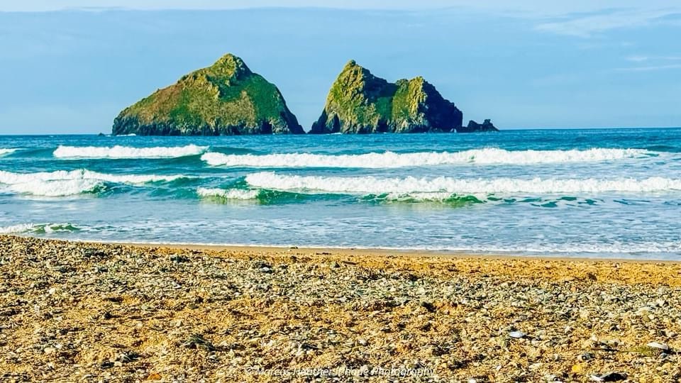 Discovering the Beauty of Hollywell Bay