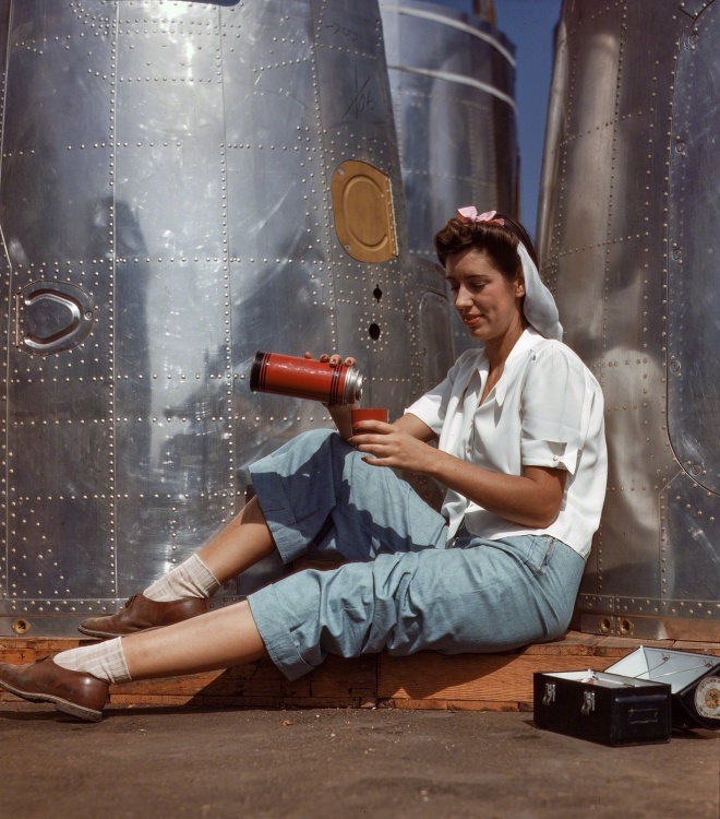 October 1942: A Glimpse of a Girl Worker Enjoying Lunch and Sunshine at Douglas Aircraft Company
