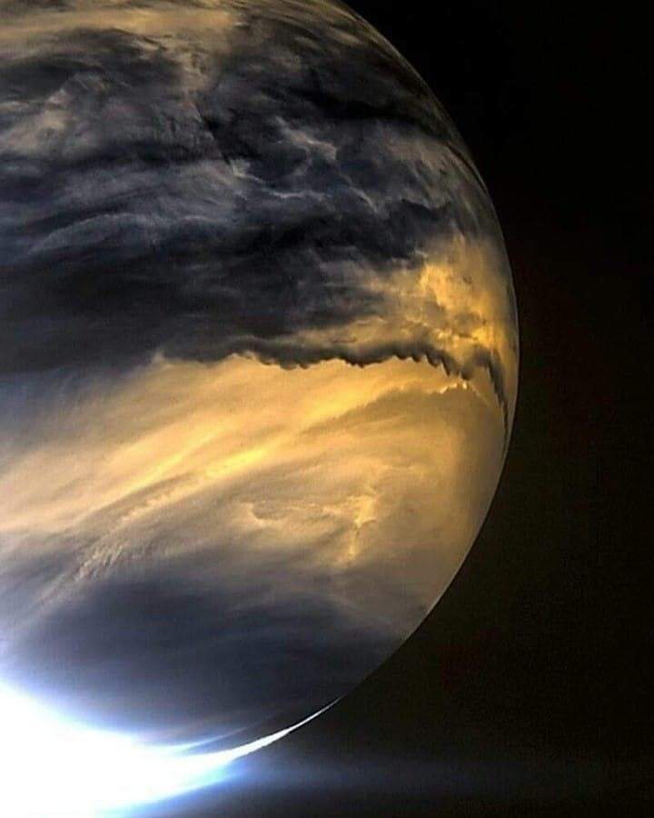 The Clearest Image Ever Captured of Venus Revealed!