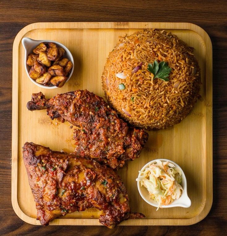 Nigerian Jellof Rice with Chicken and Plantain: A Flavor Explosion