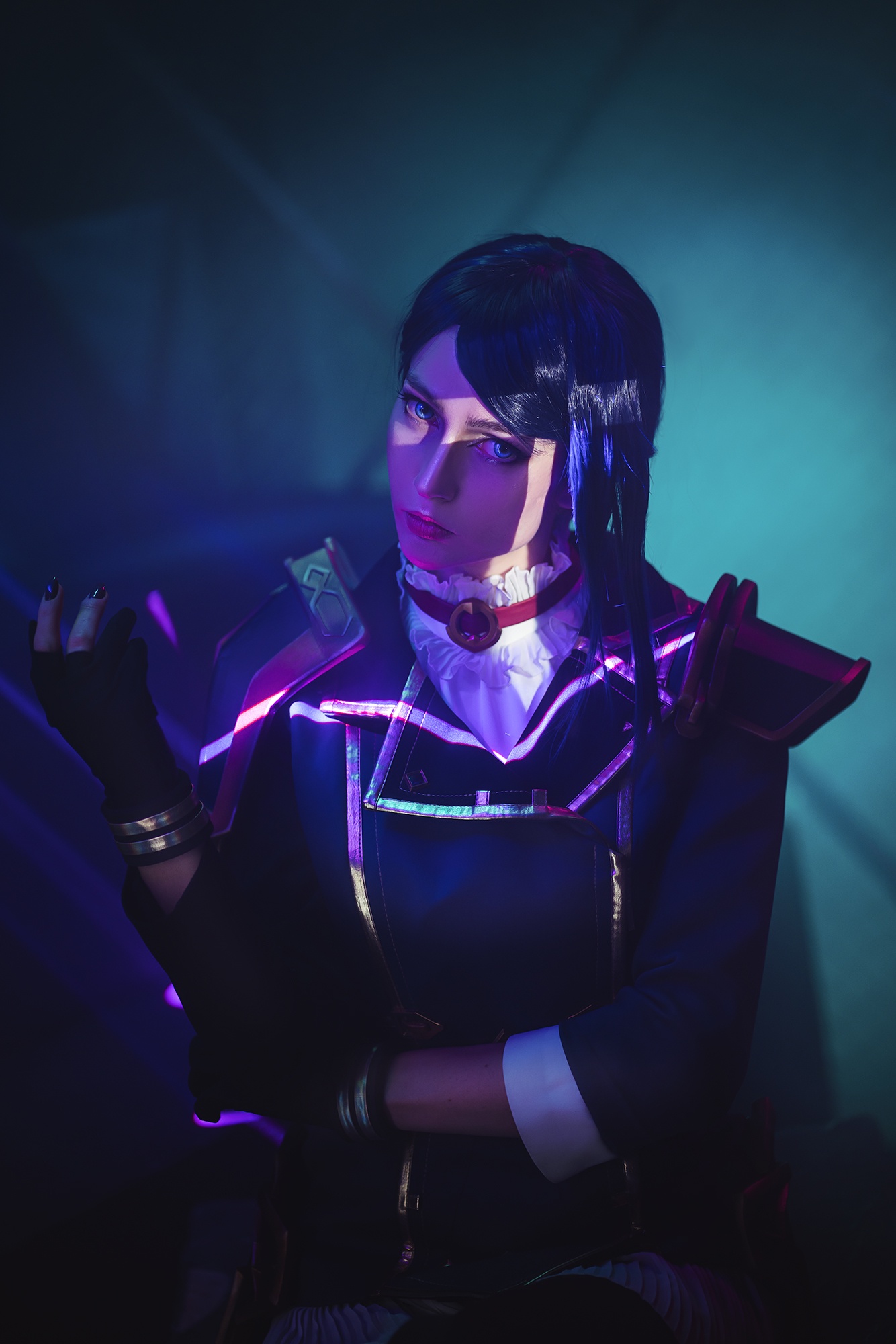Epic Caitlyn Cosplay Inspired by Arcane
