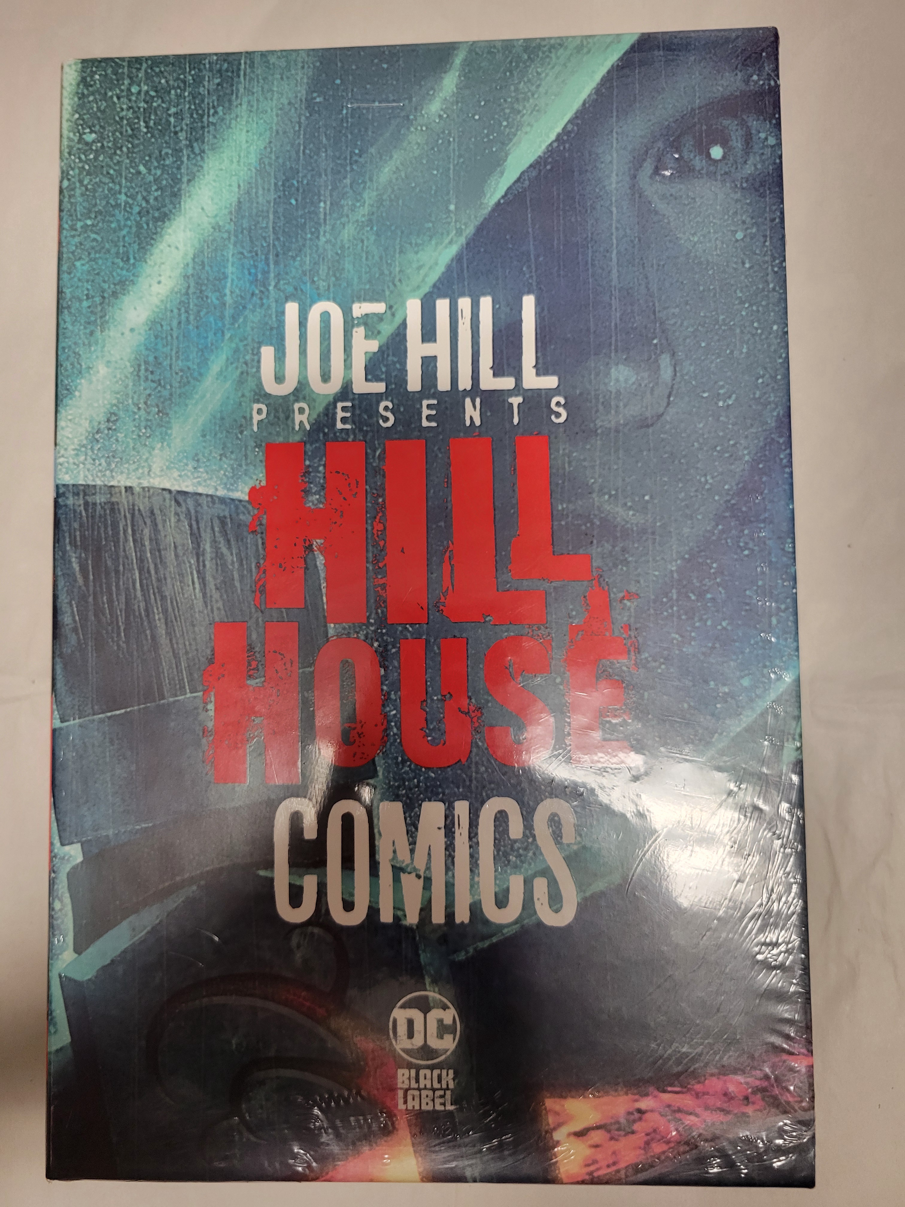 The captivating HILL HOUSE set brought to life by Joe Hill