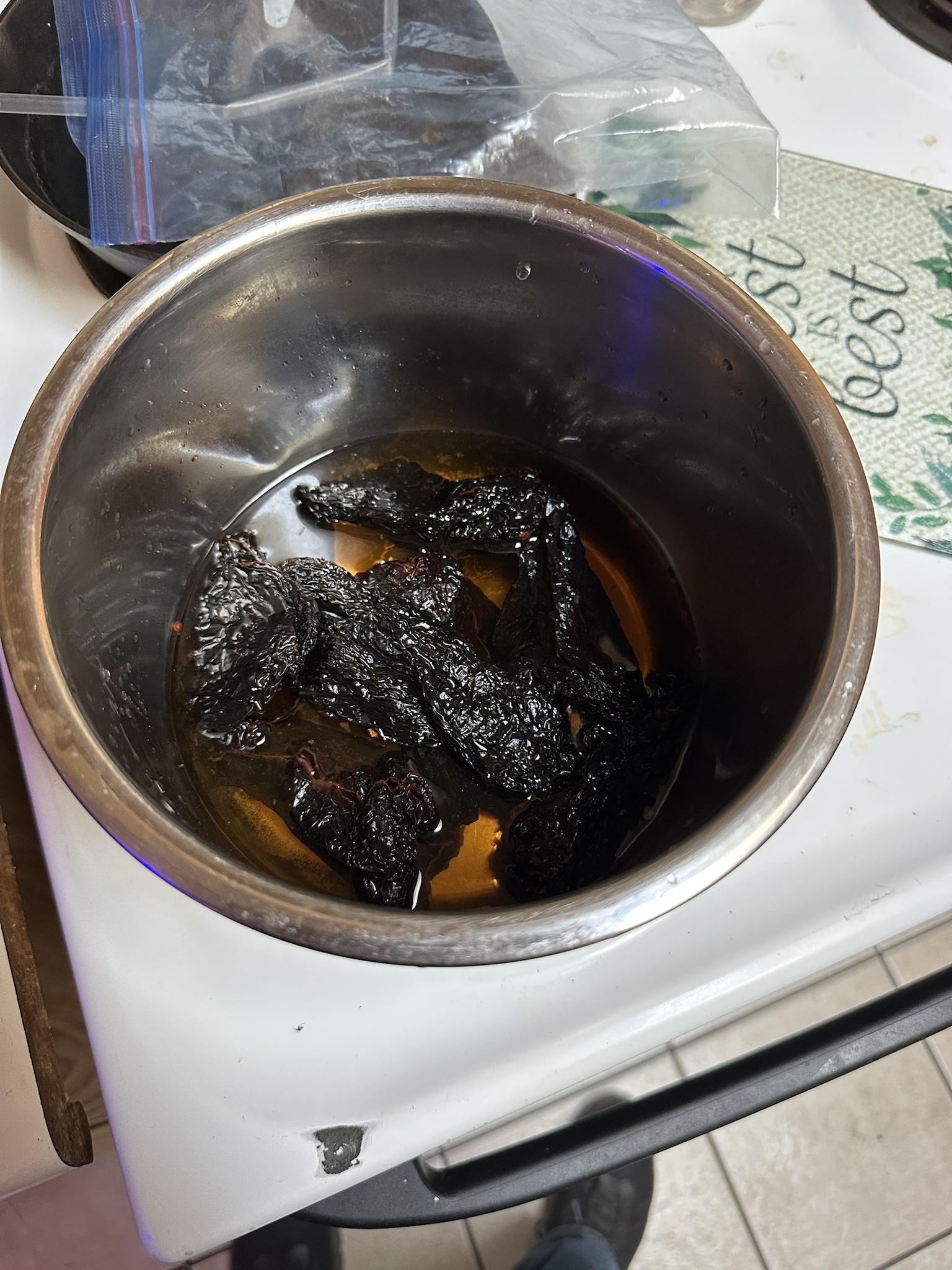 Delicious Roasted Ancho Chile Chili for Game Day!