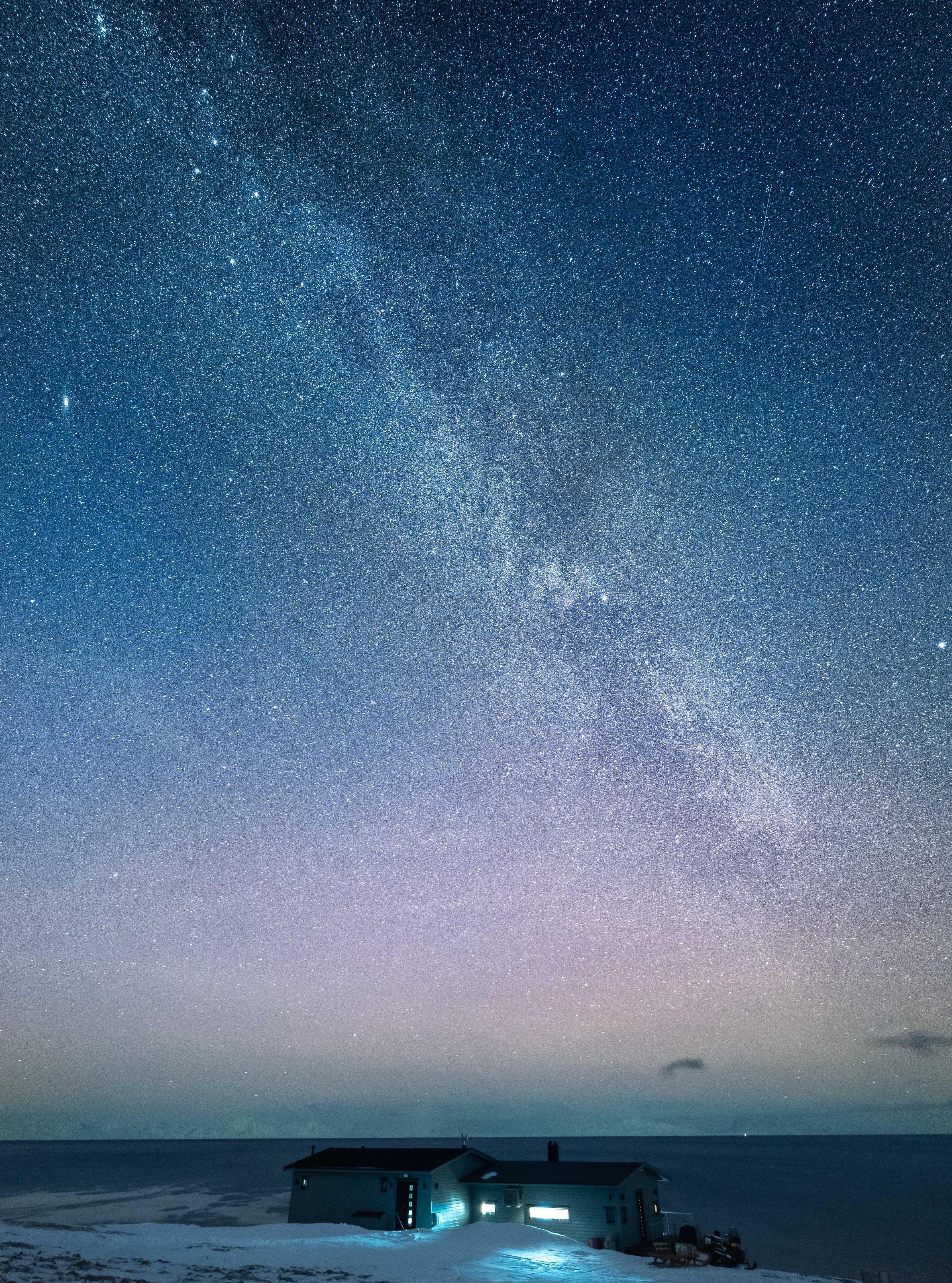 Experiencing the Enchantment of Svalbard's Polar Night
