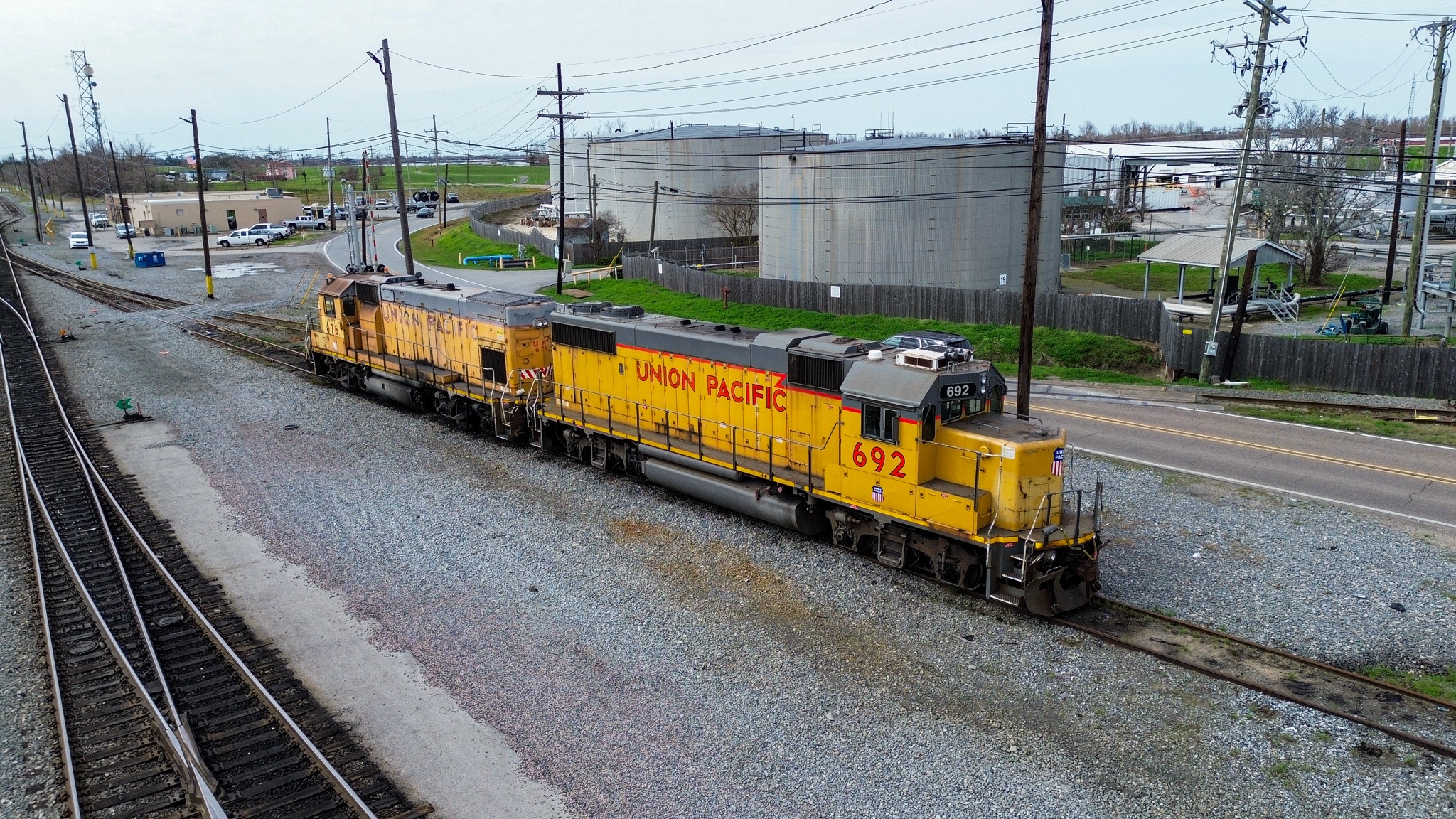 UP 692 & 676 Rolling Through New Orleans, LA