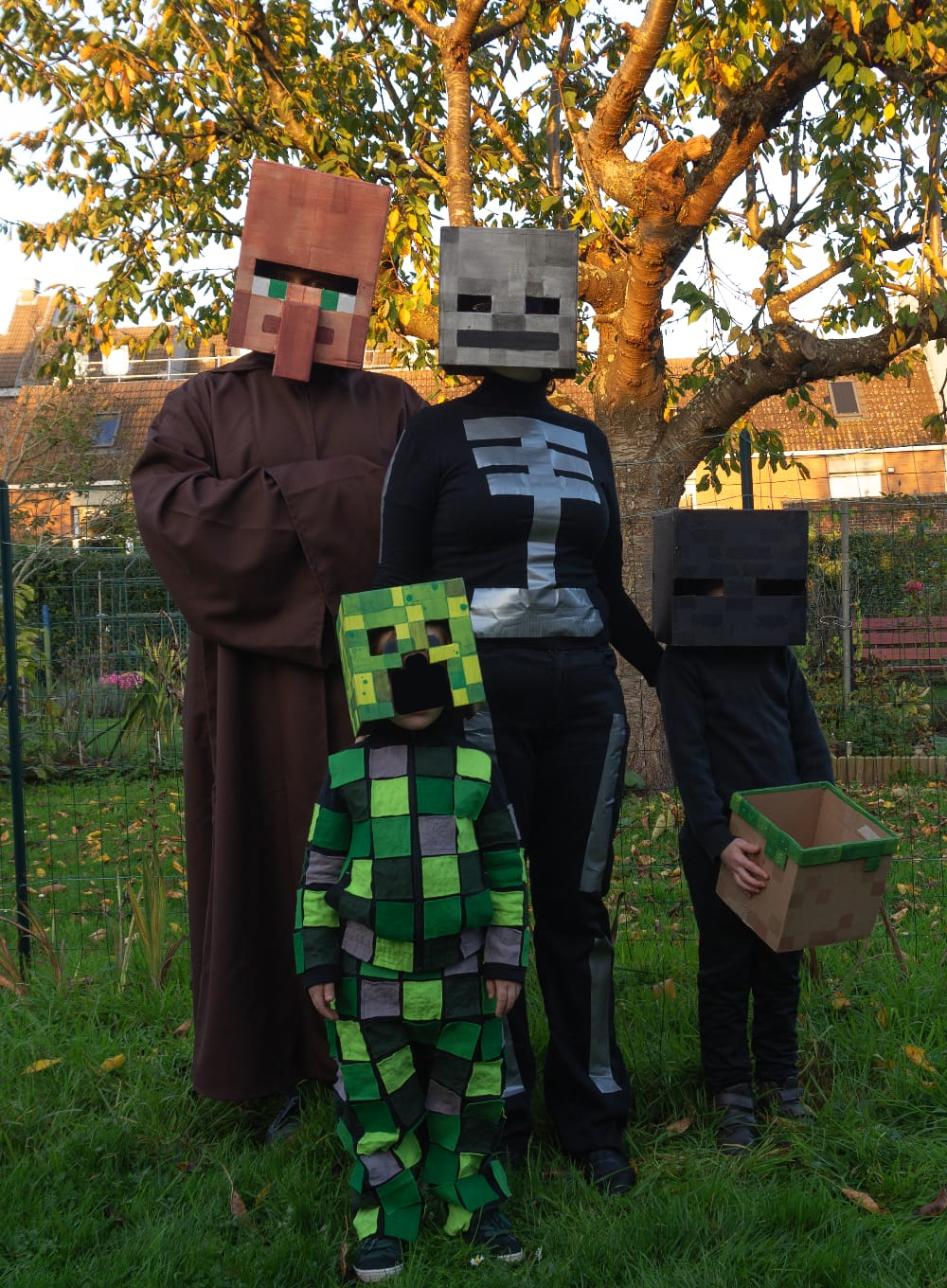 Sending Halloween greetings all the way from France!