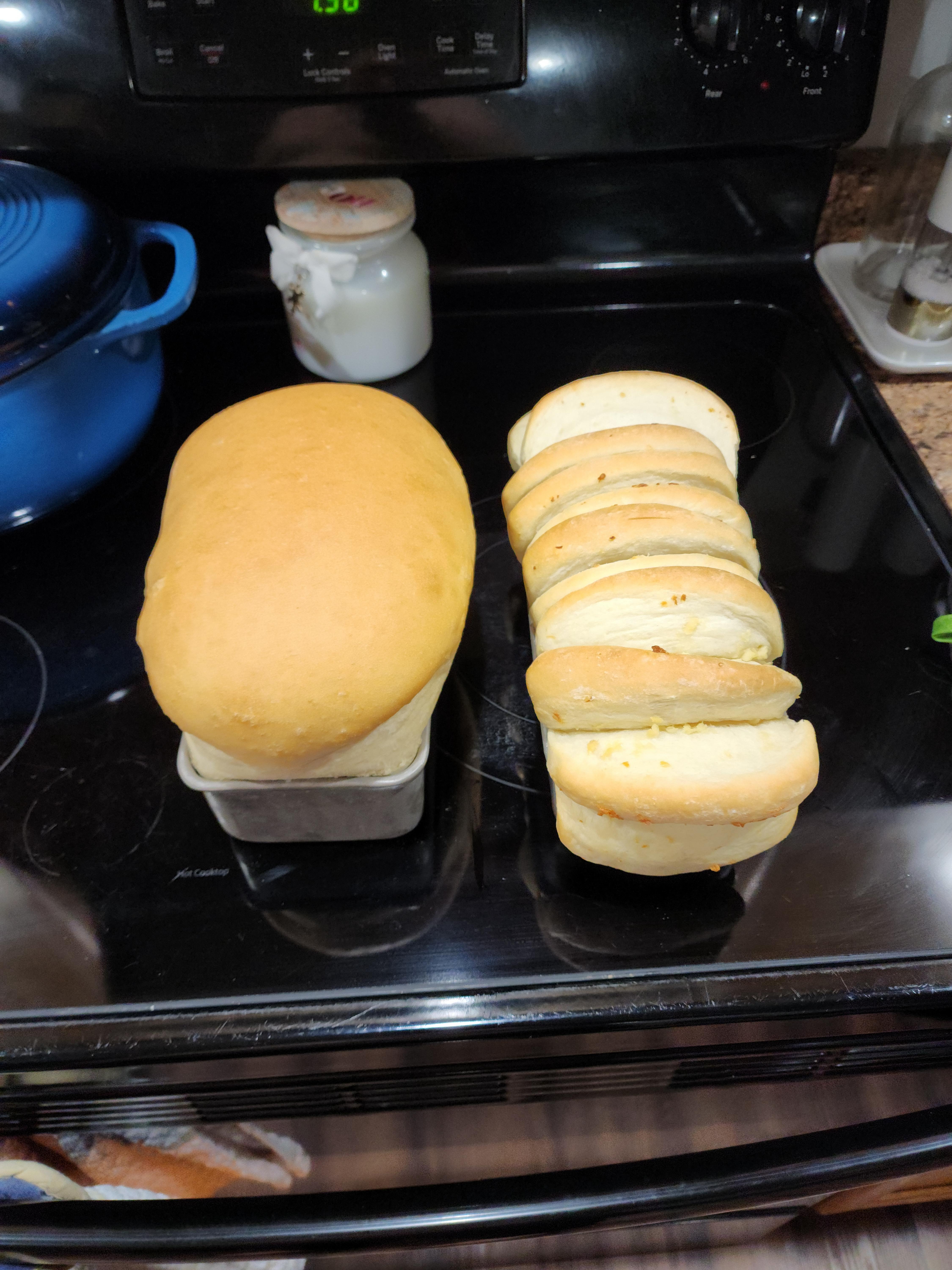 Baking Adventure: Sandwich Loaf and Garlic Pull-Apart Bread Surprise!