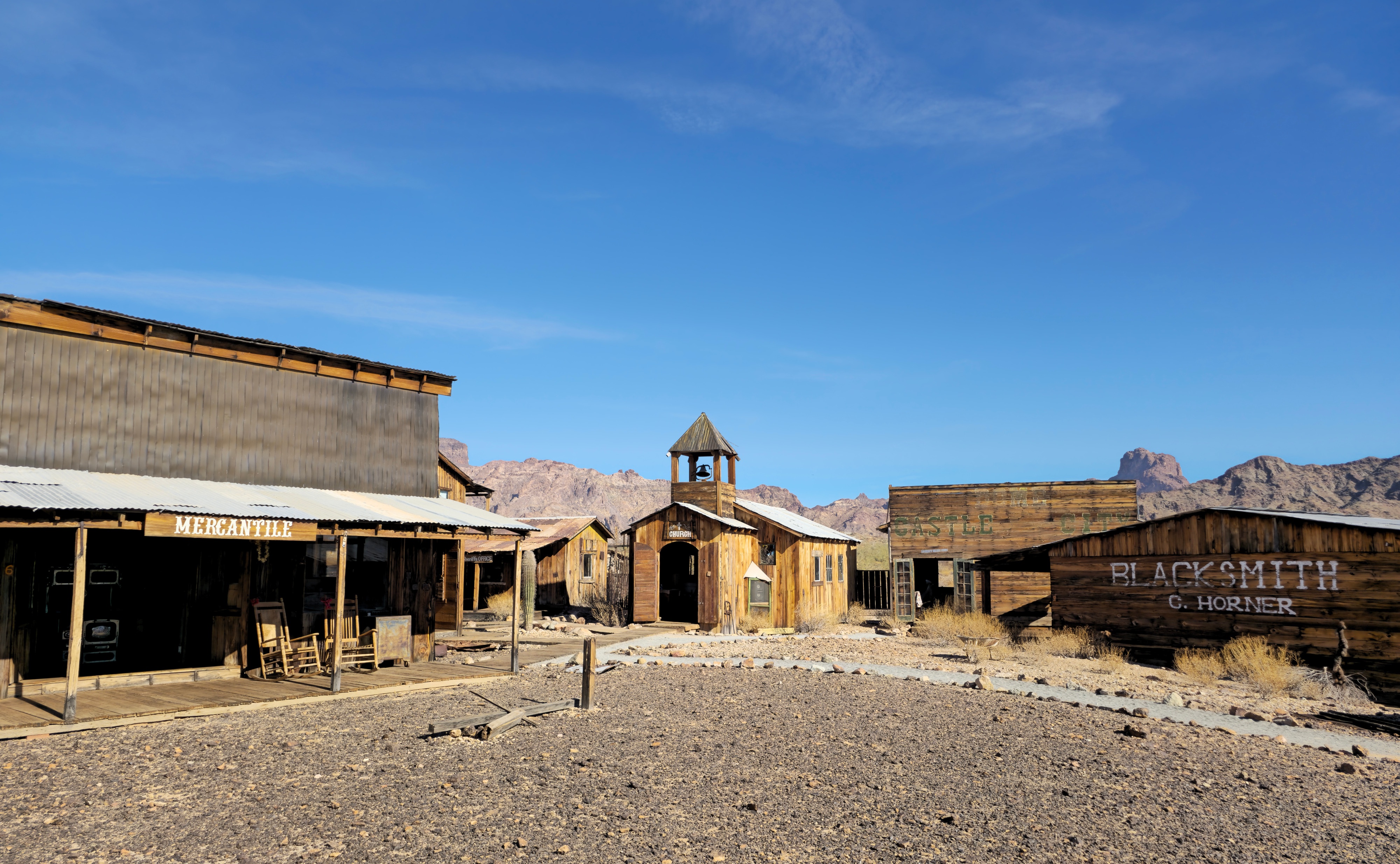 Exploring the Ghost Town of Castle Dome in Arizona