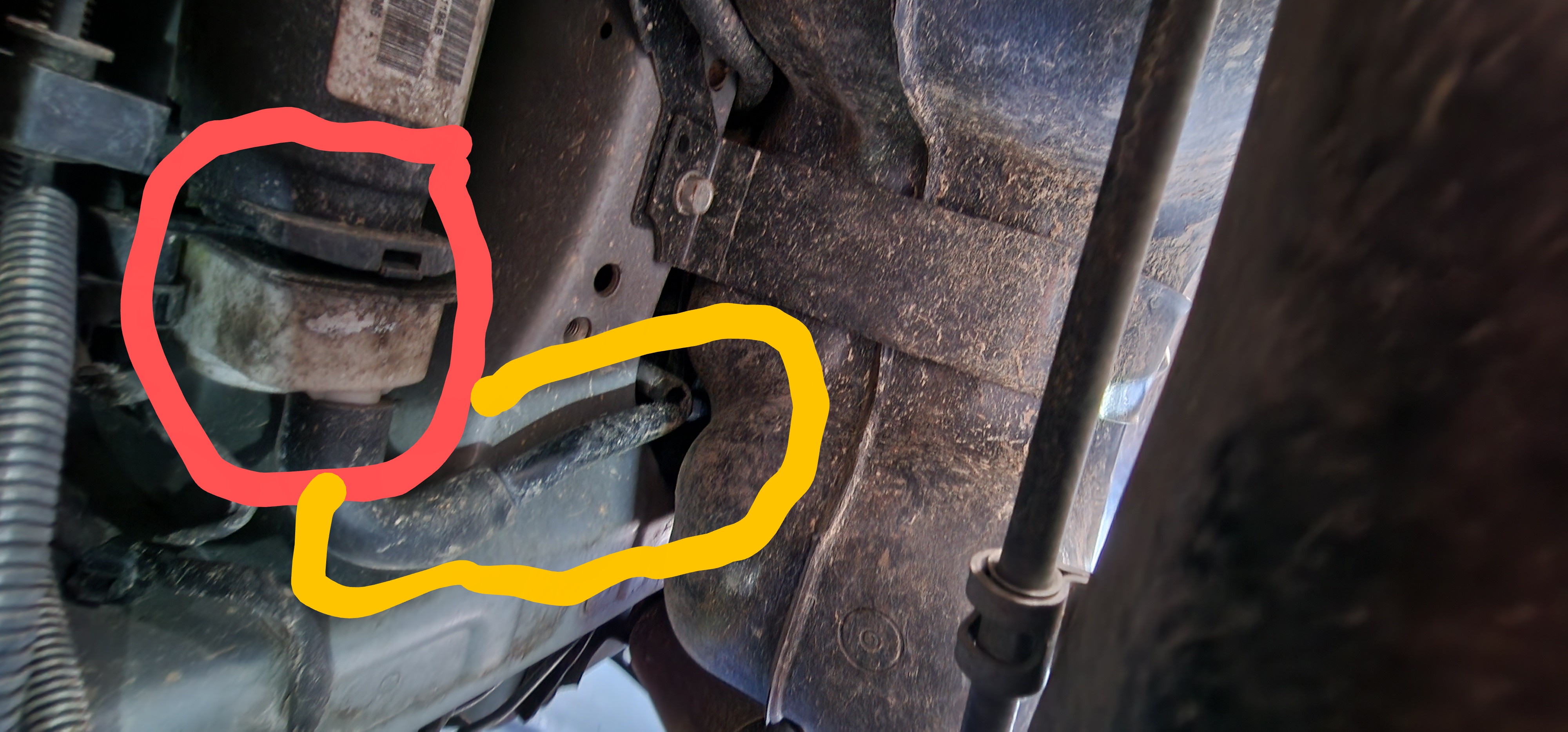 Warning: Degraded Hose in 2012 Chrysler Town and Country