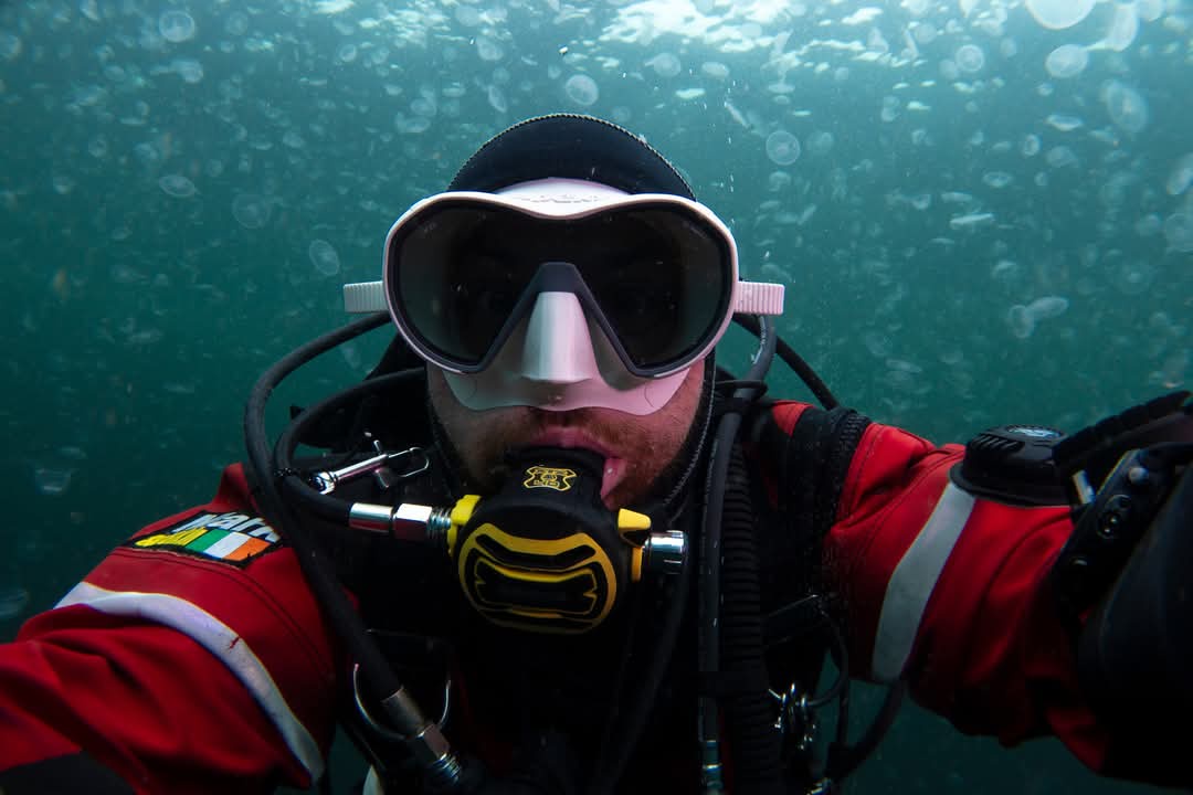 Sending Christmas cheer from the depths of the ocean!