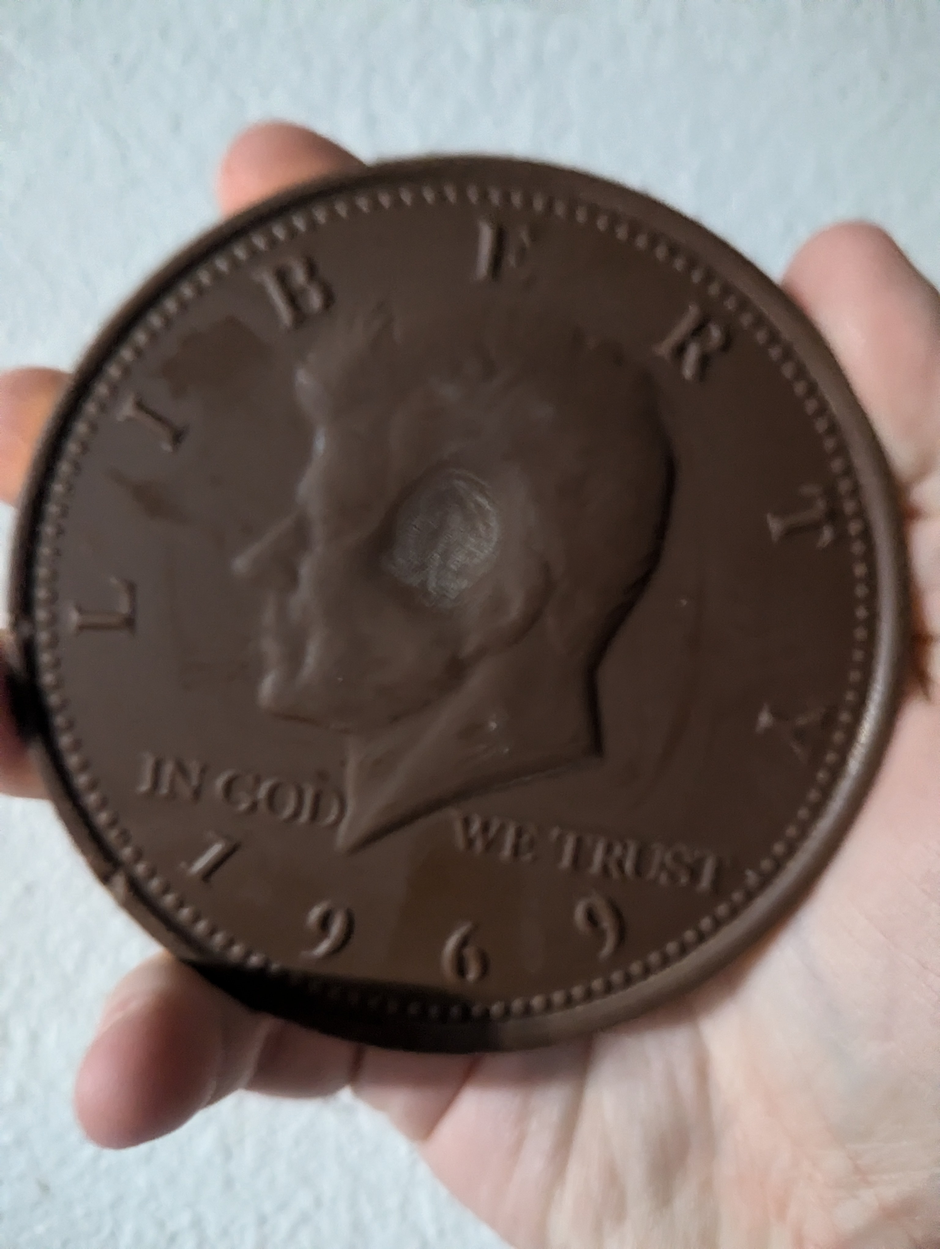 Imgur, here’s a delightfully blurry distraction for you!