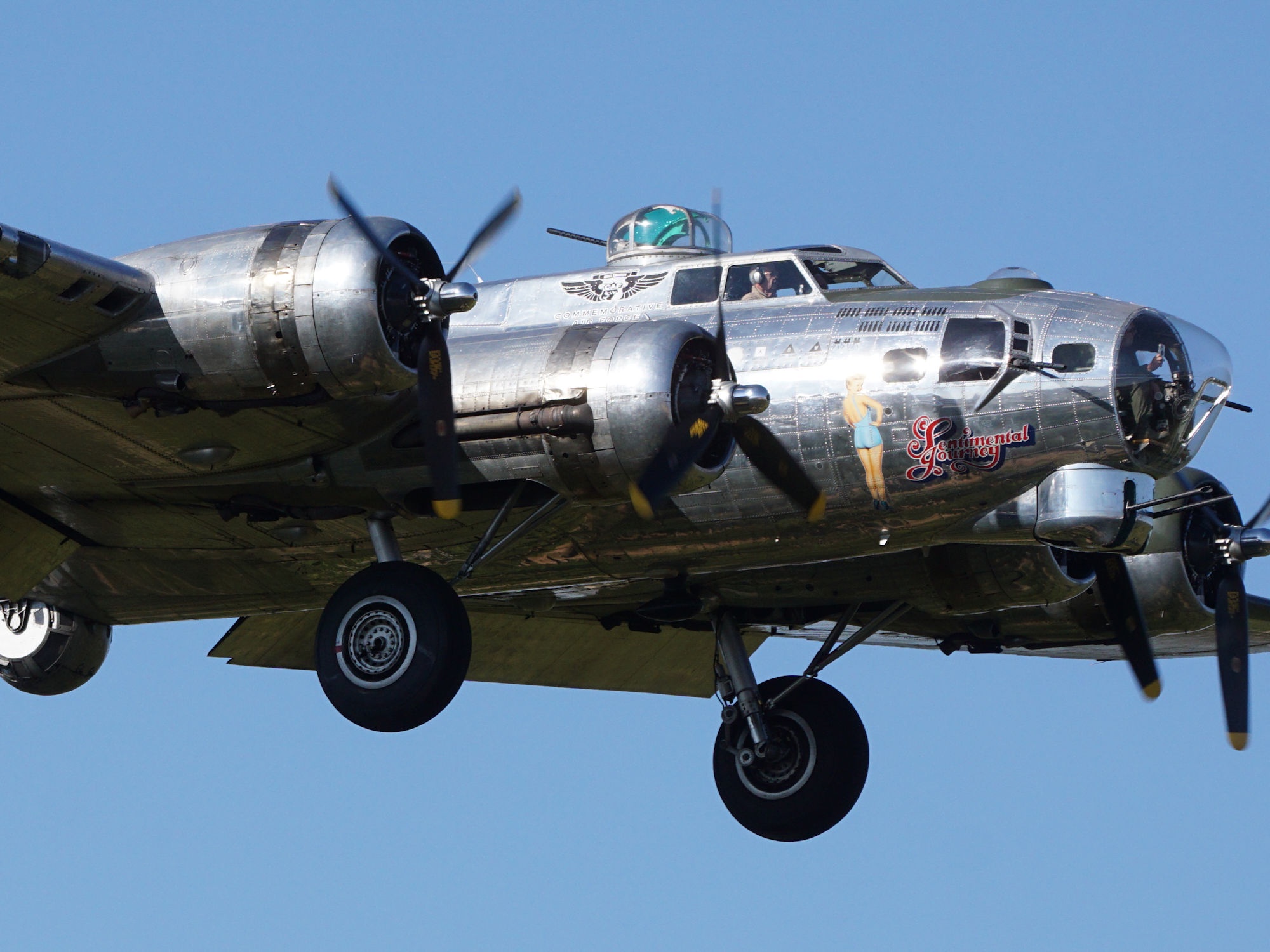 The Iconic B17 Bomber: A Glimpse into History