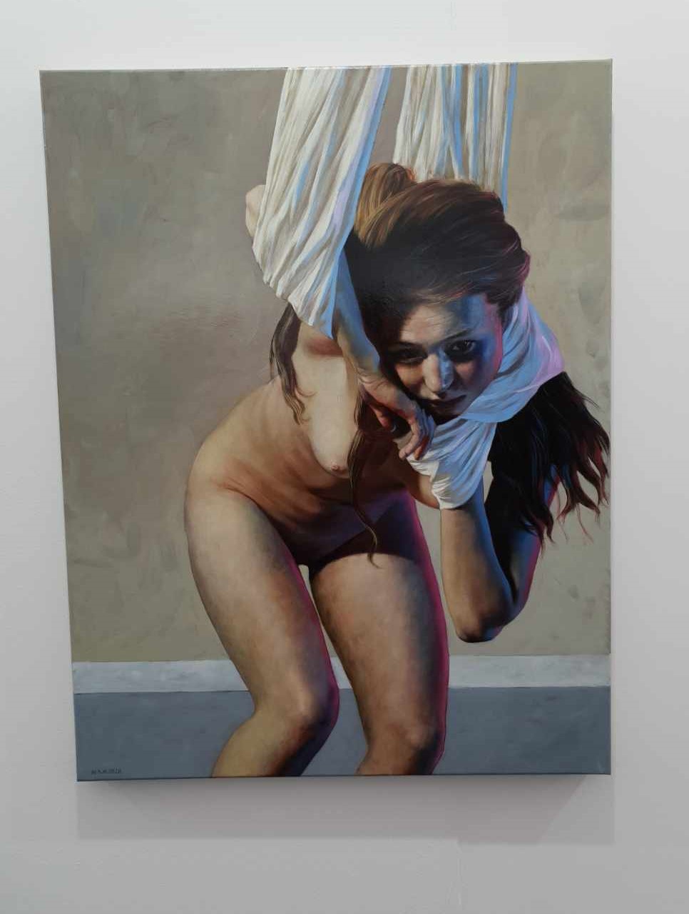 Nguyen Xuan Hui's captivating oil painting displayed in Paris