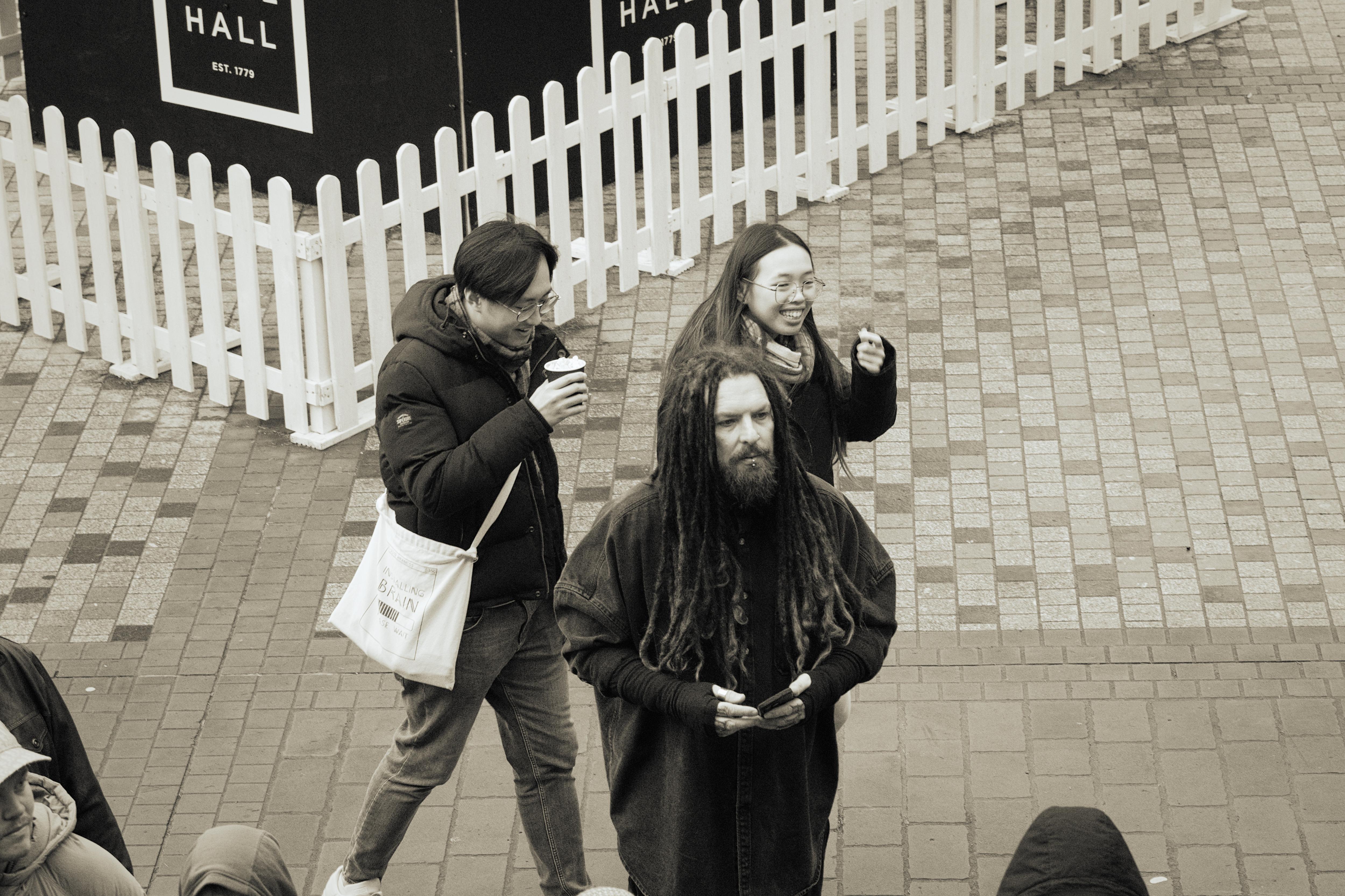 Capturing Life on the Streets: UK Photography