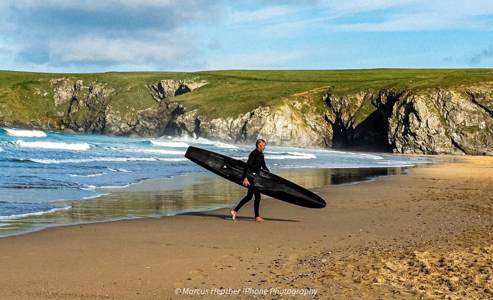 Living the Surfer Life: Catching Waves and Good Vibes