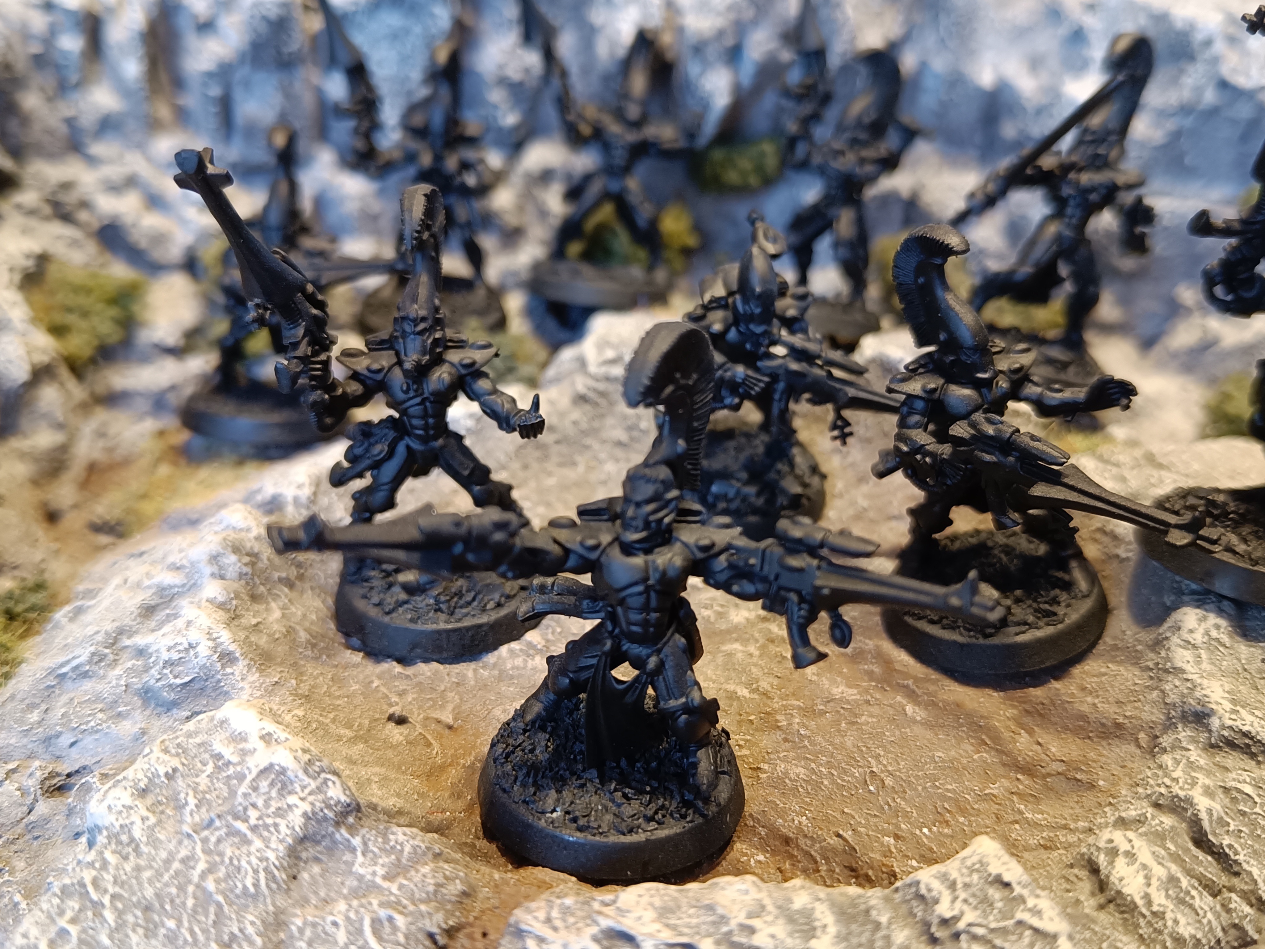 Aeldari Dire Avengers: Ten Warriors Ready for Battle