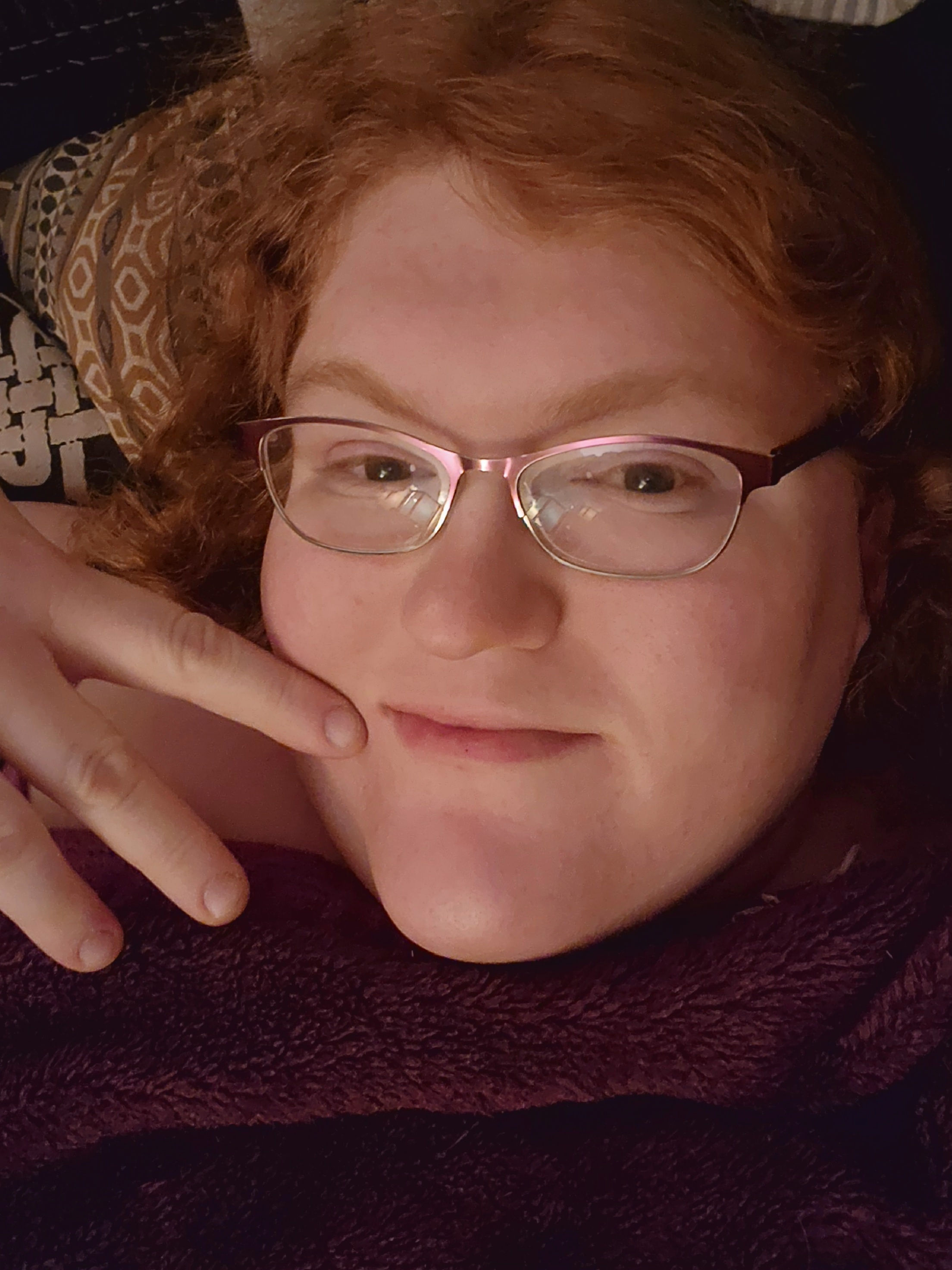 It's Yuletide Self-Portrait Day: Let's Celebrate!
