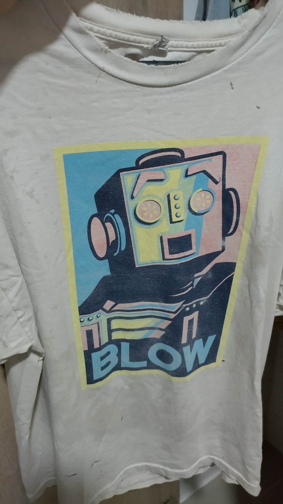Not the Best Choice of Shirt for a Trip to Colombia