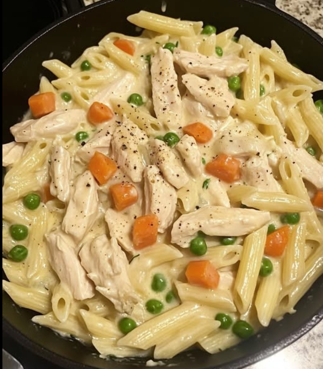 Delicious Chicken Pot Pie Pasta Recipe to Savor