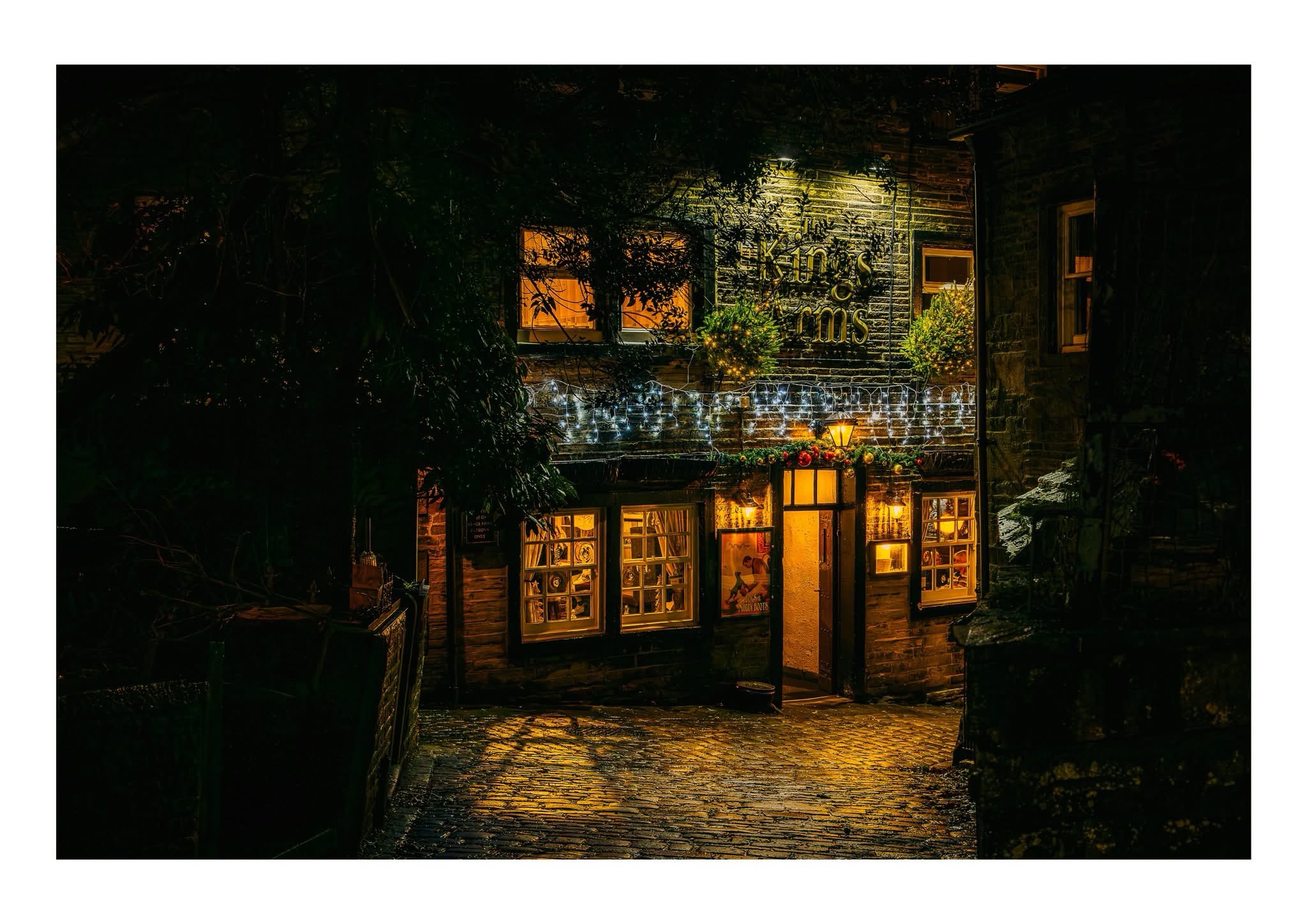 The Mighty King's Arms
