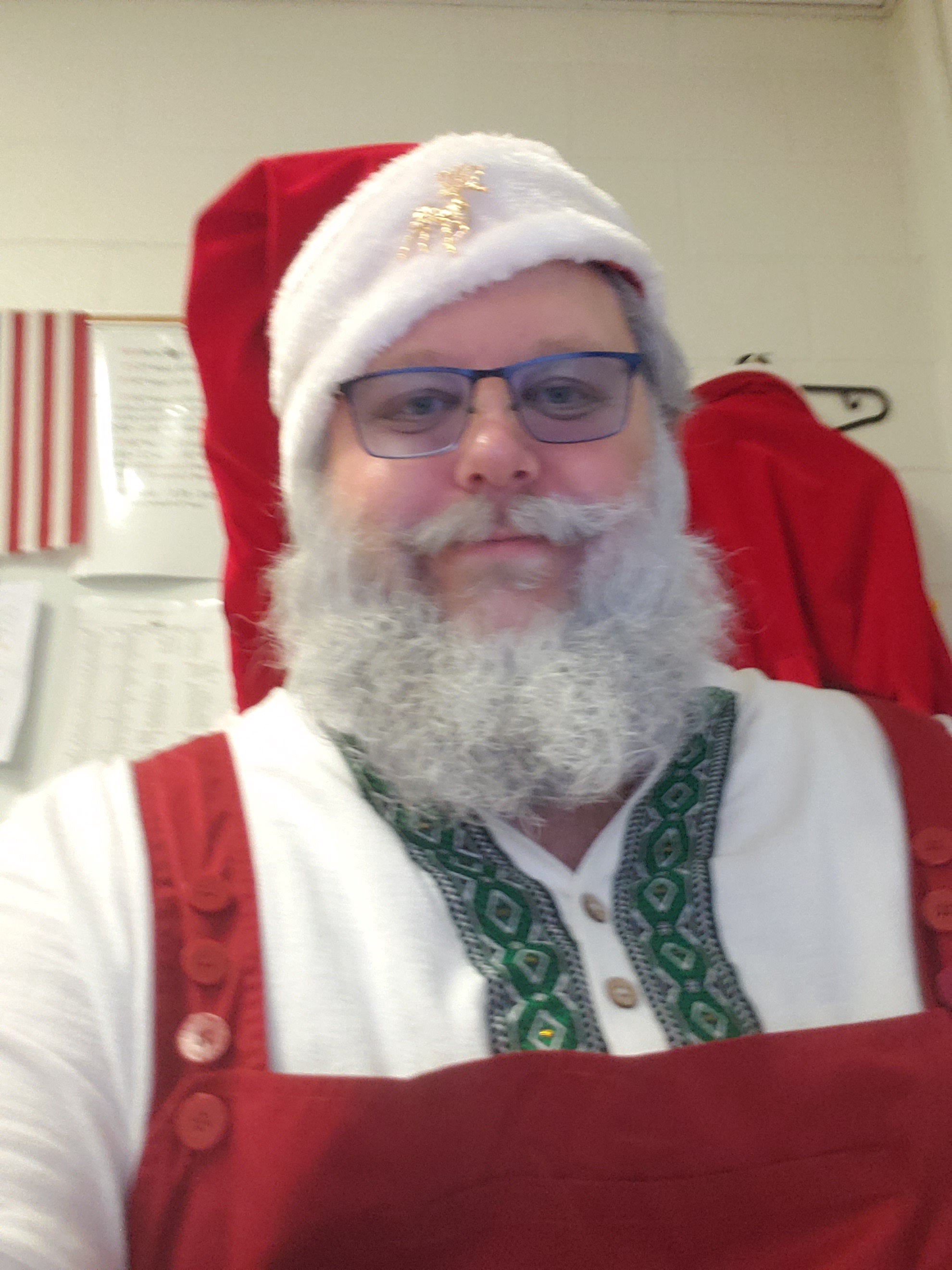 Sending Merry Christmas Wishes to Everyone...