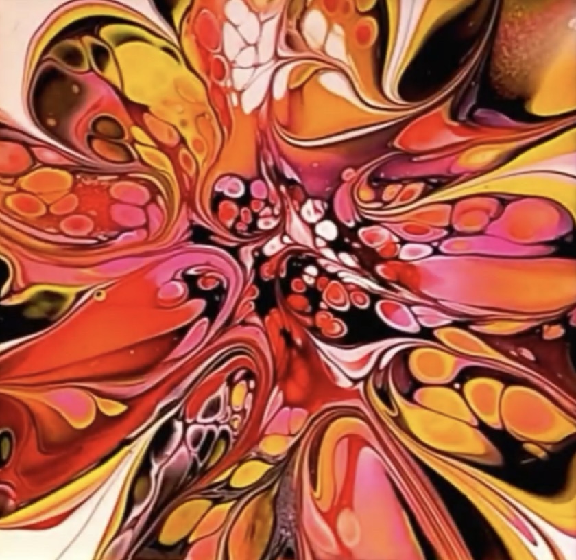 Mesmerizing Fluid Art Creations
