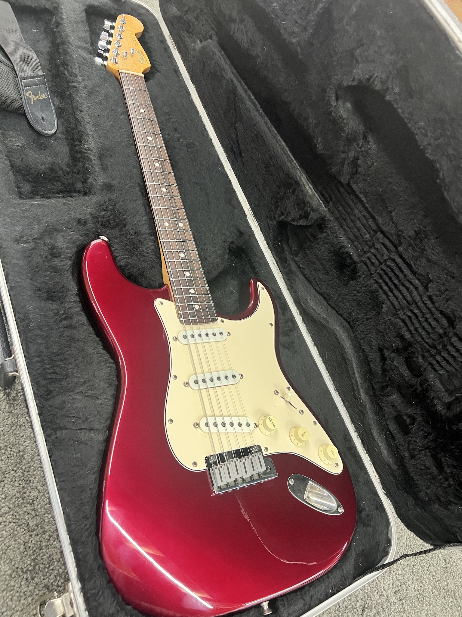 The Timeless Classic: 1989 Fender Stratocaster