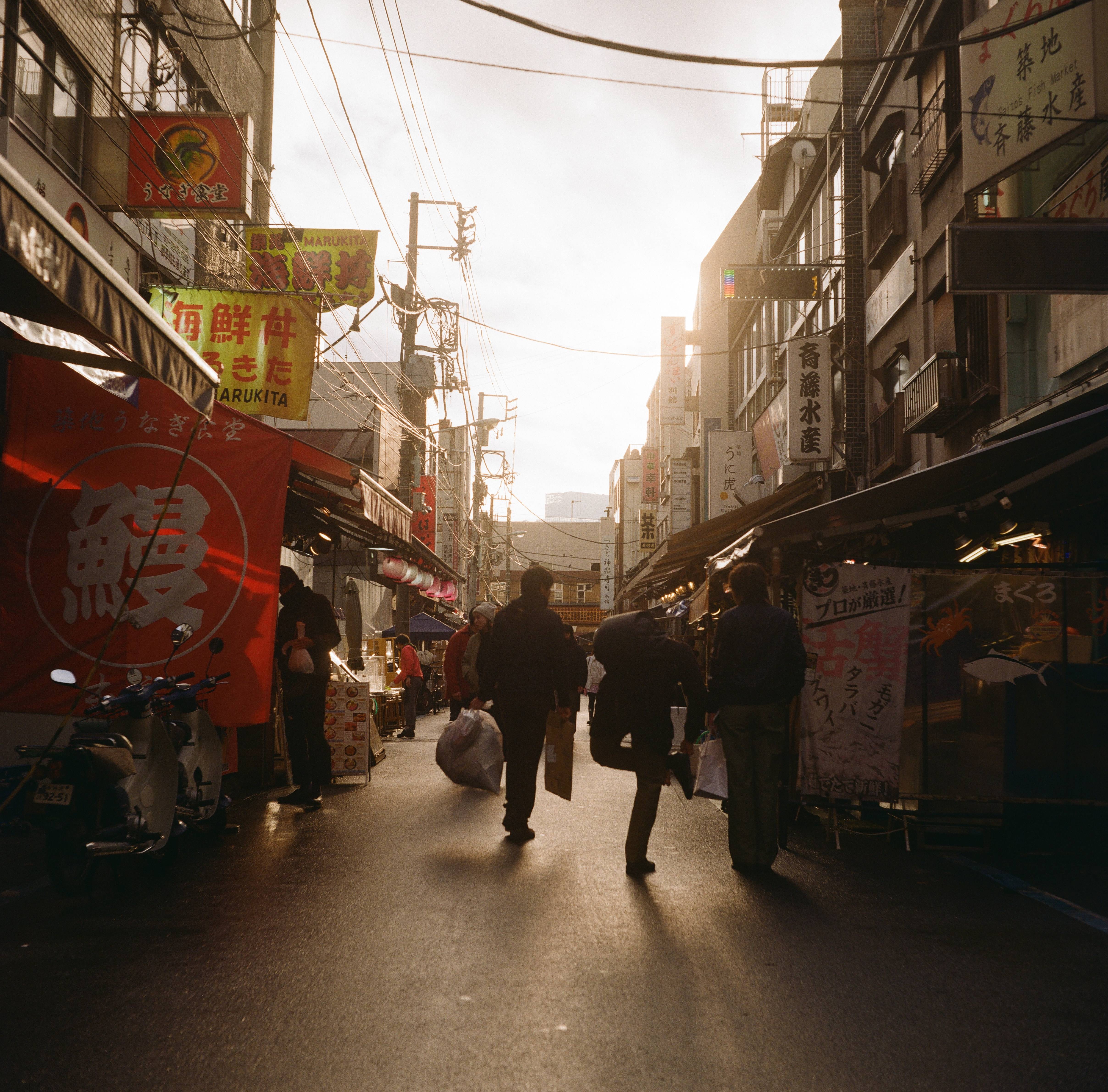 Capturing Tokyo 2024 through the lens of a Rolleiflex MX.