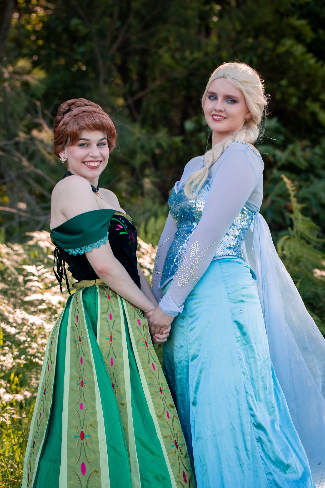 Elsa and Anna: Epic Cosplay Adventures