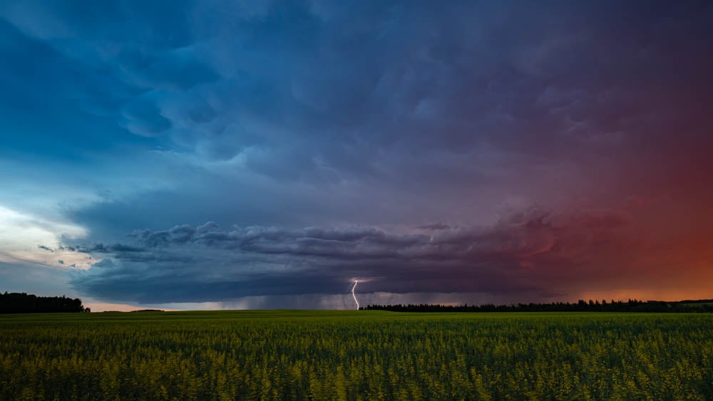 Shane Turgeon's Incredible Supercell Photography