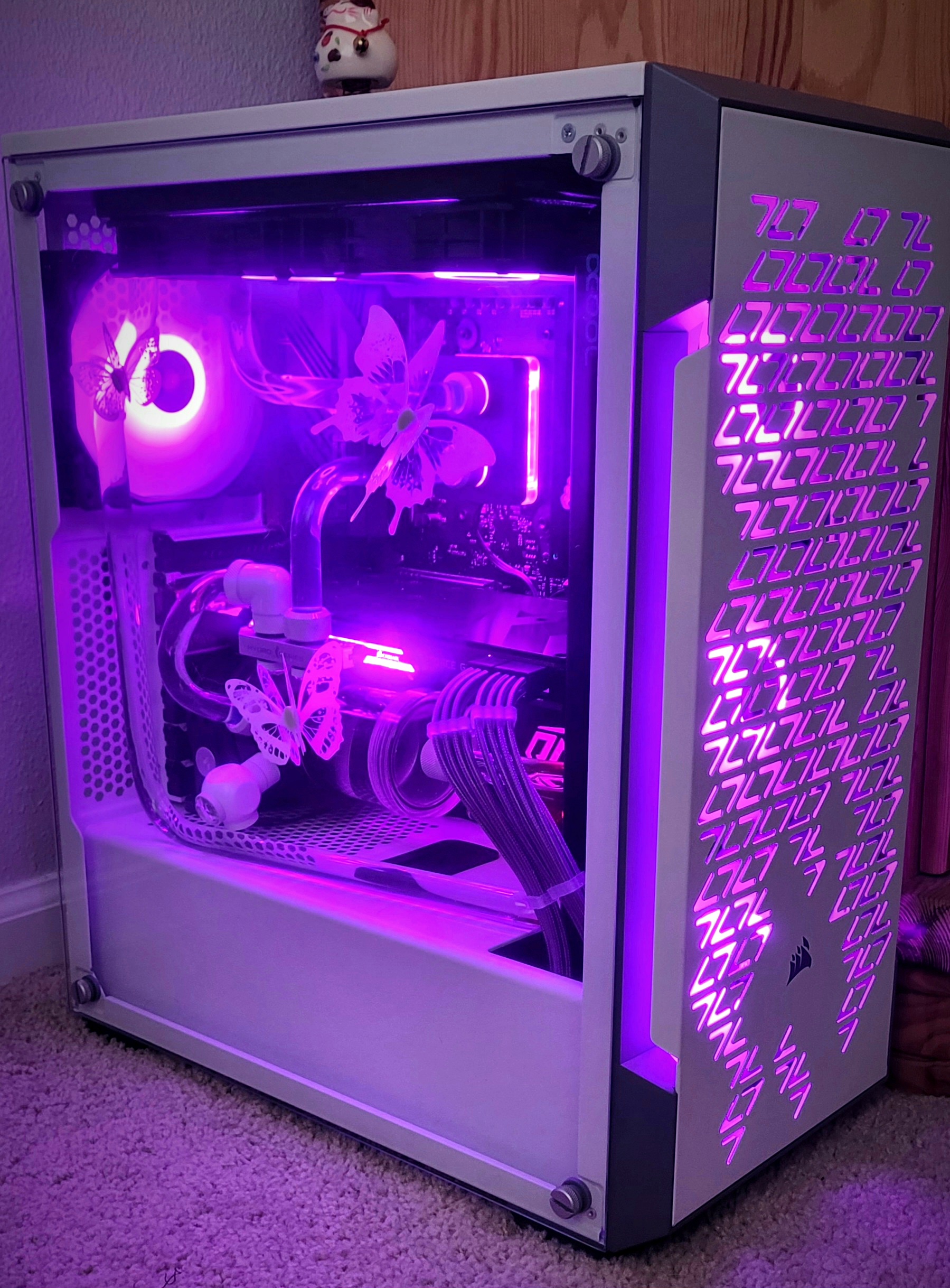 Just upgraded my wife's PC and yes, she has a serious love for all things pink!