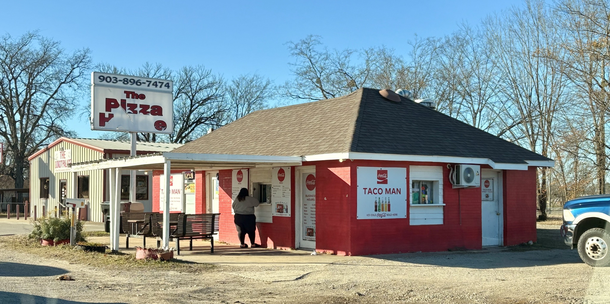 Indulge in a slice of classic Americana!